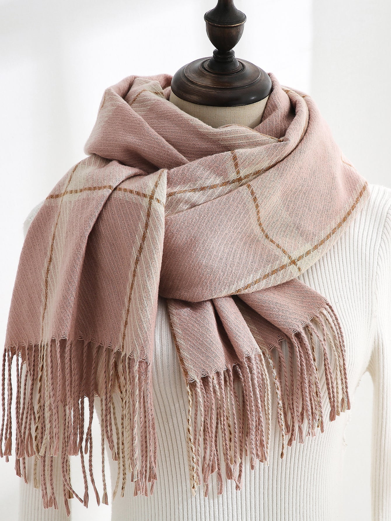 Plaid Fringe Hem Scarf Sai Feel