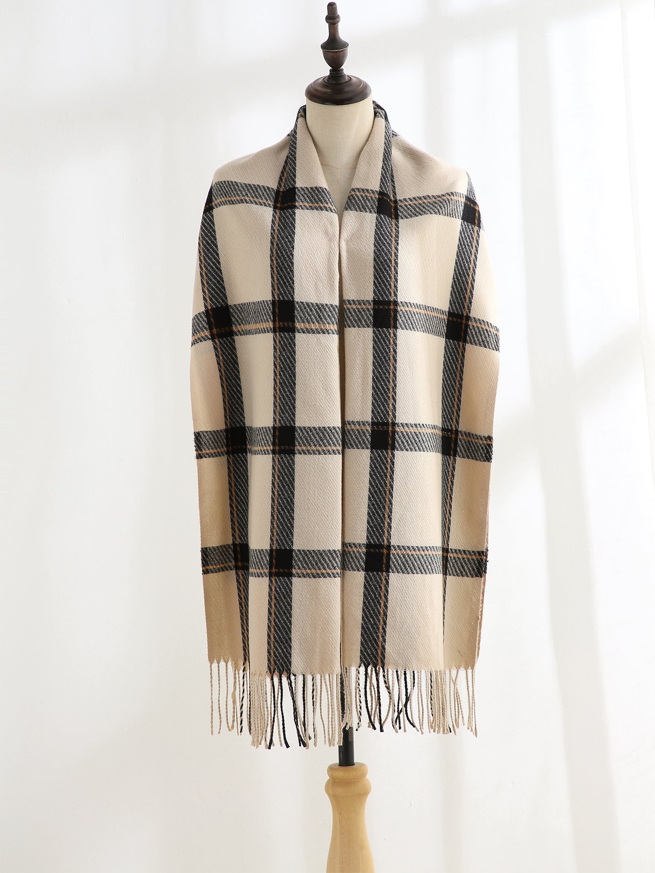 Plaid Fringe Hem Scarf Sai Feel