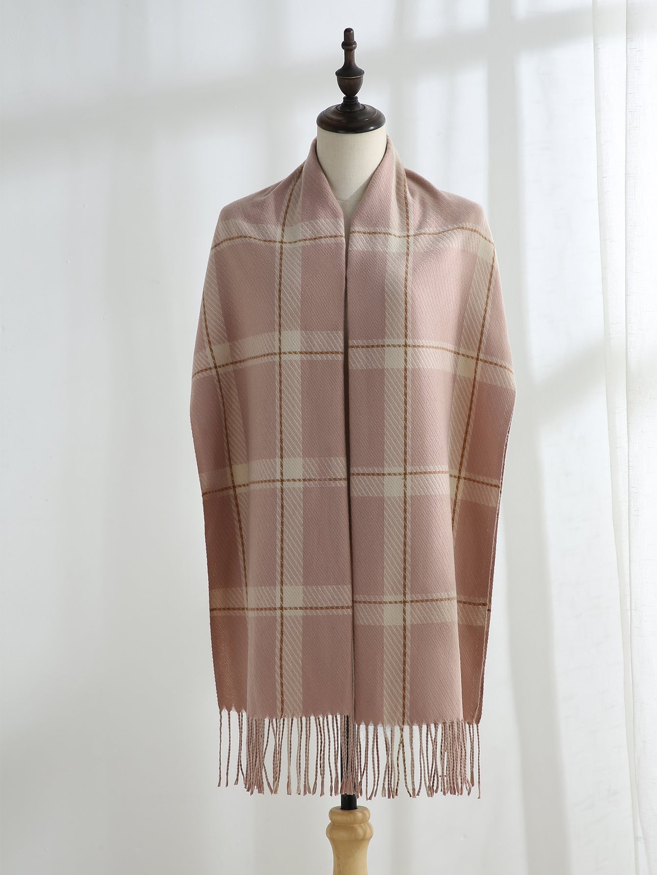 Plaid Fringe Hem Scarf Sai Feel