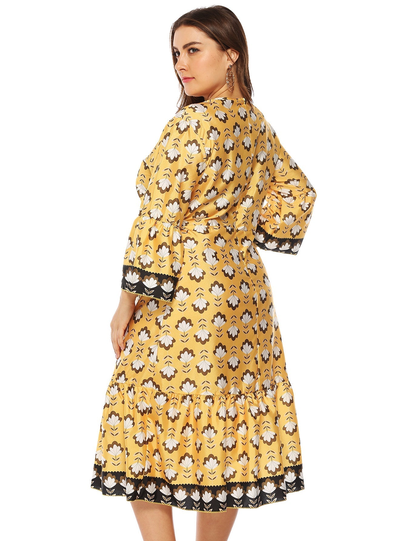 Plus All Over Print Tie Front Dress Sai Feel
