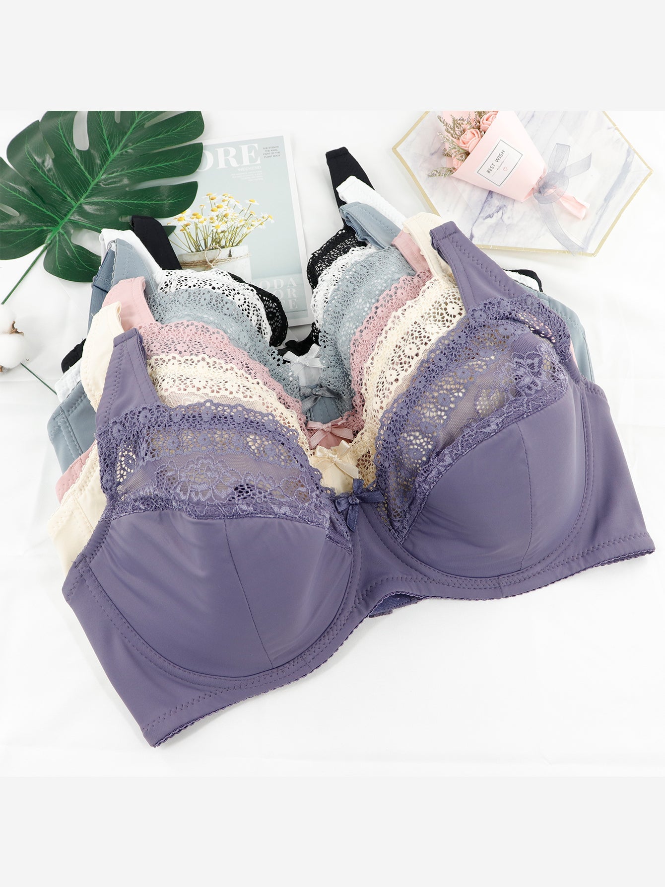 Plus Contrast Lace Underwire Bra Sai Feel