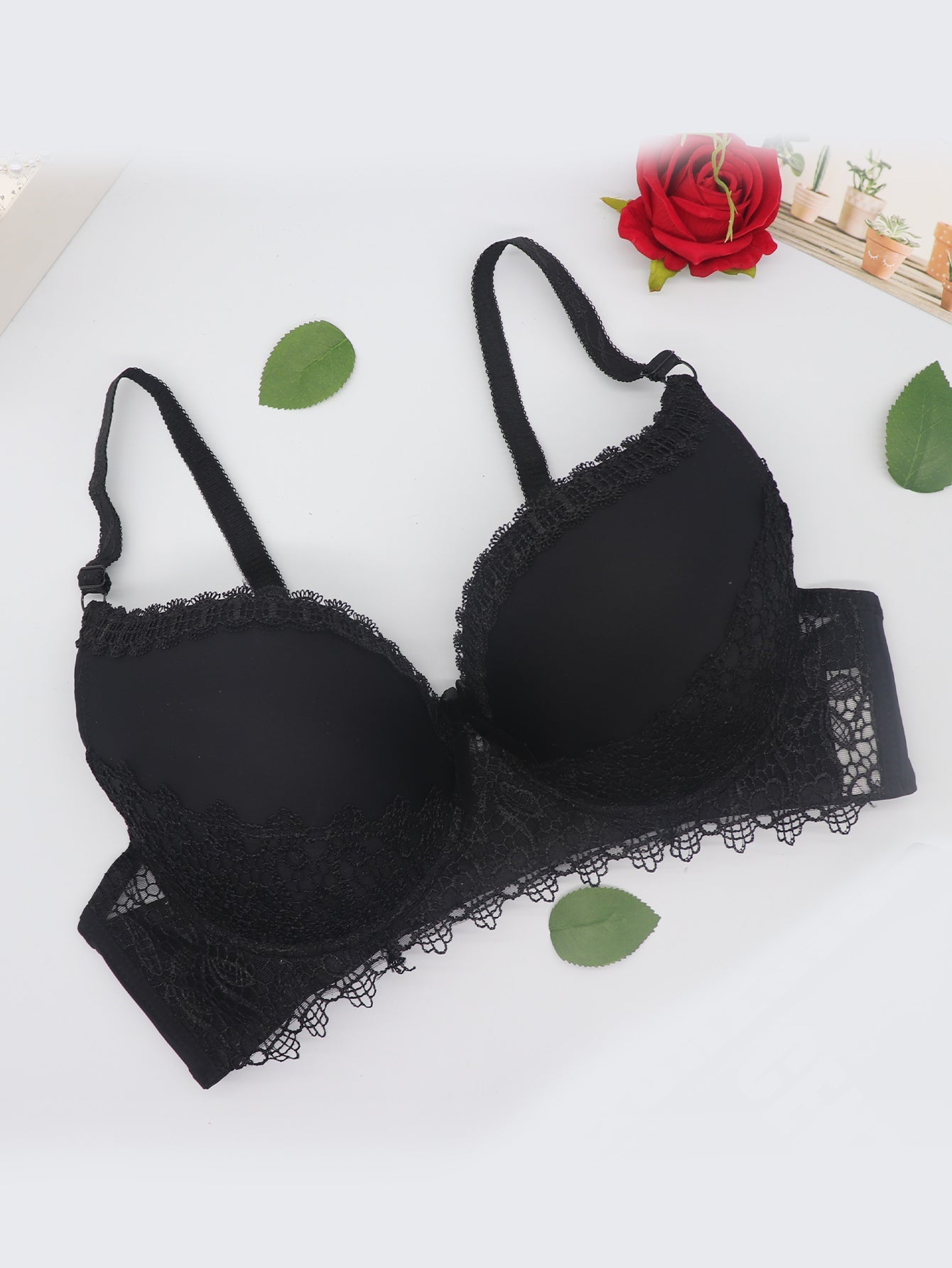 Plus Floral Lace Underwire Bra Sai Feel