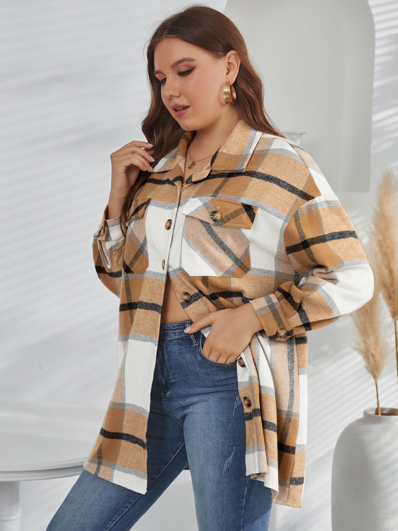 Plus Plaid Flap Pocket Blouse Sai Feel