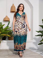 Plus Size V-neck Print Maxi Dress Beach Dress Sai Feel