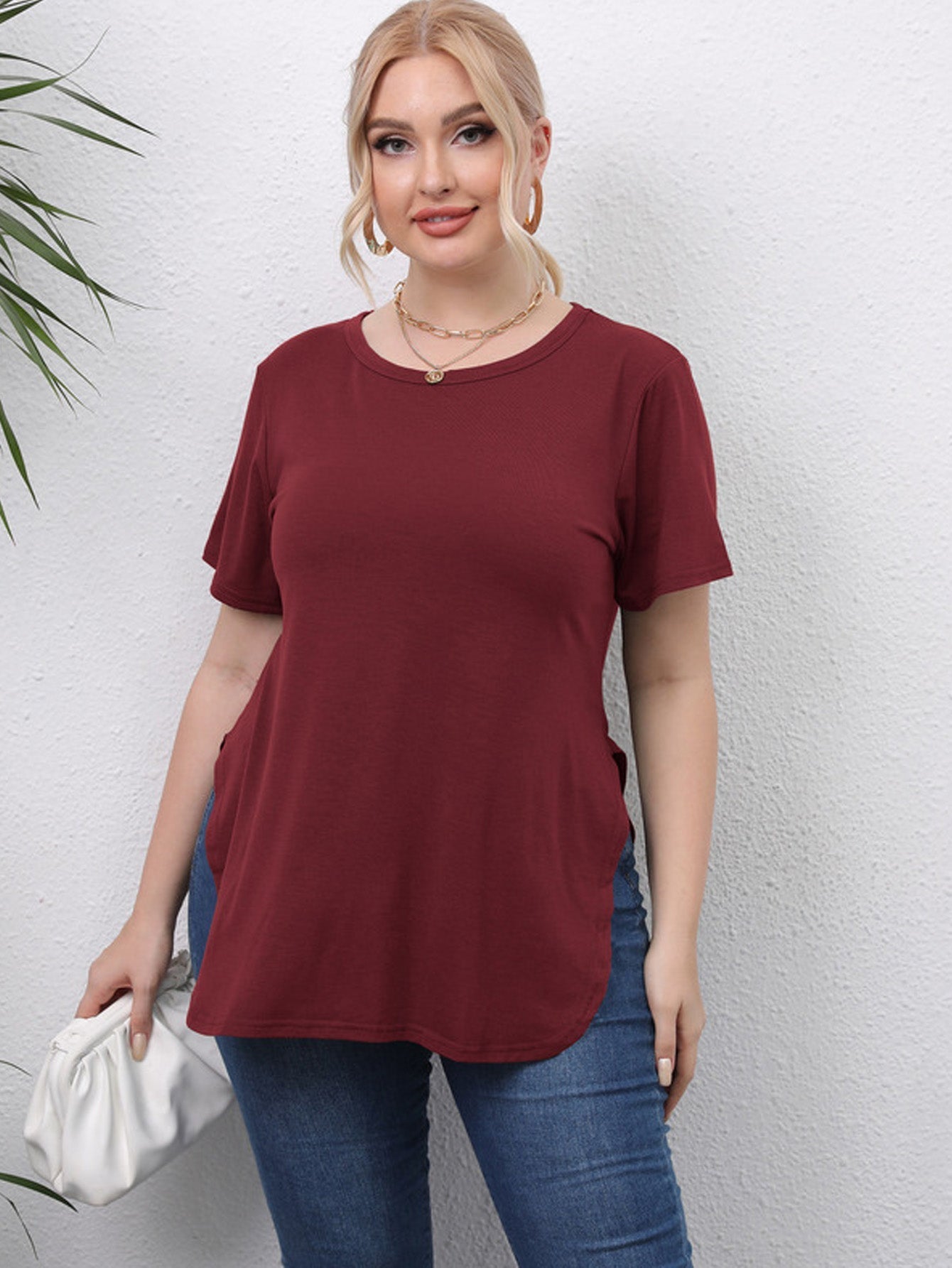 Plus Split Side Curved Hem Tee Sai Feel