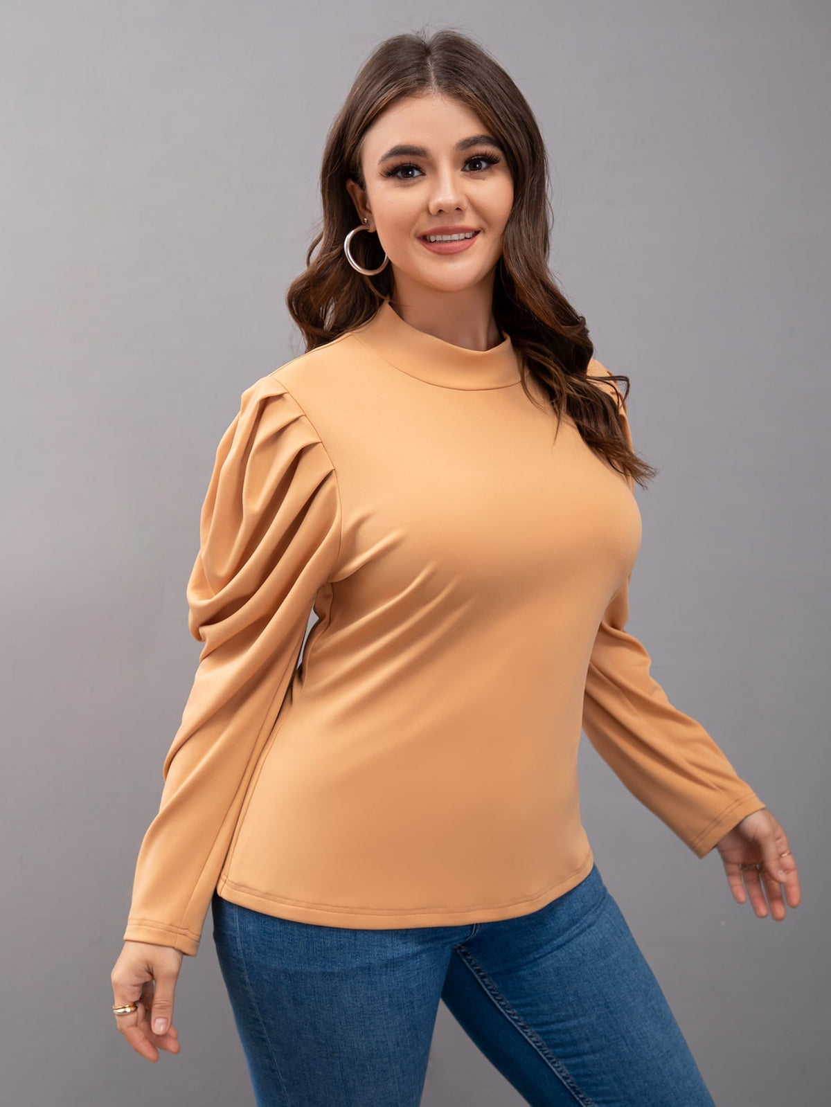 Plus Stand Collar Puff Sleeve Tee Sai Feel