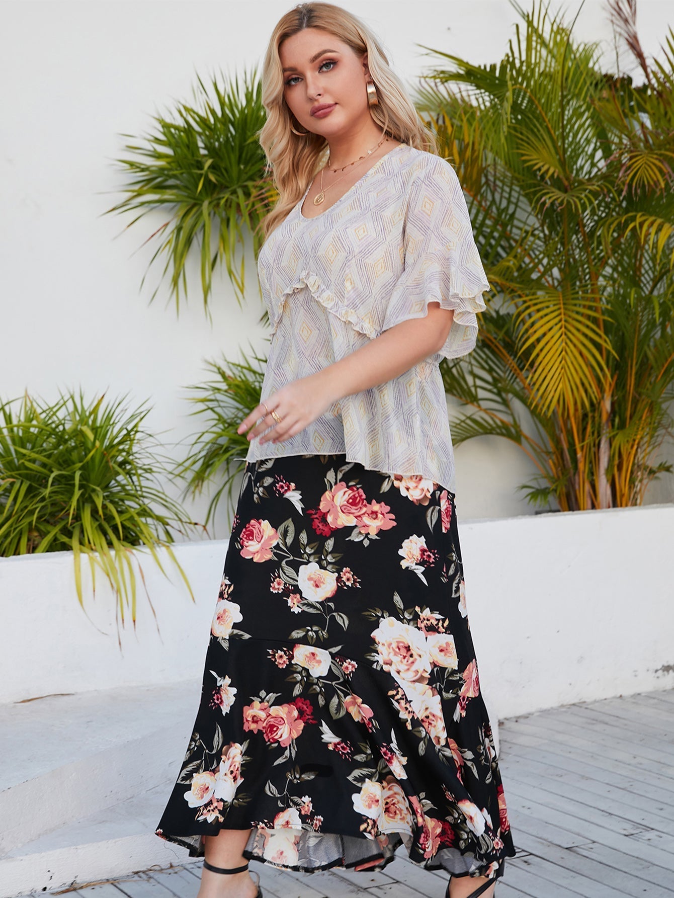 Plus size Elastic Waist Floral Skirt Sai Feel
