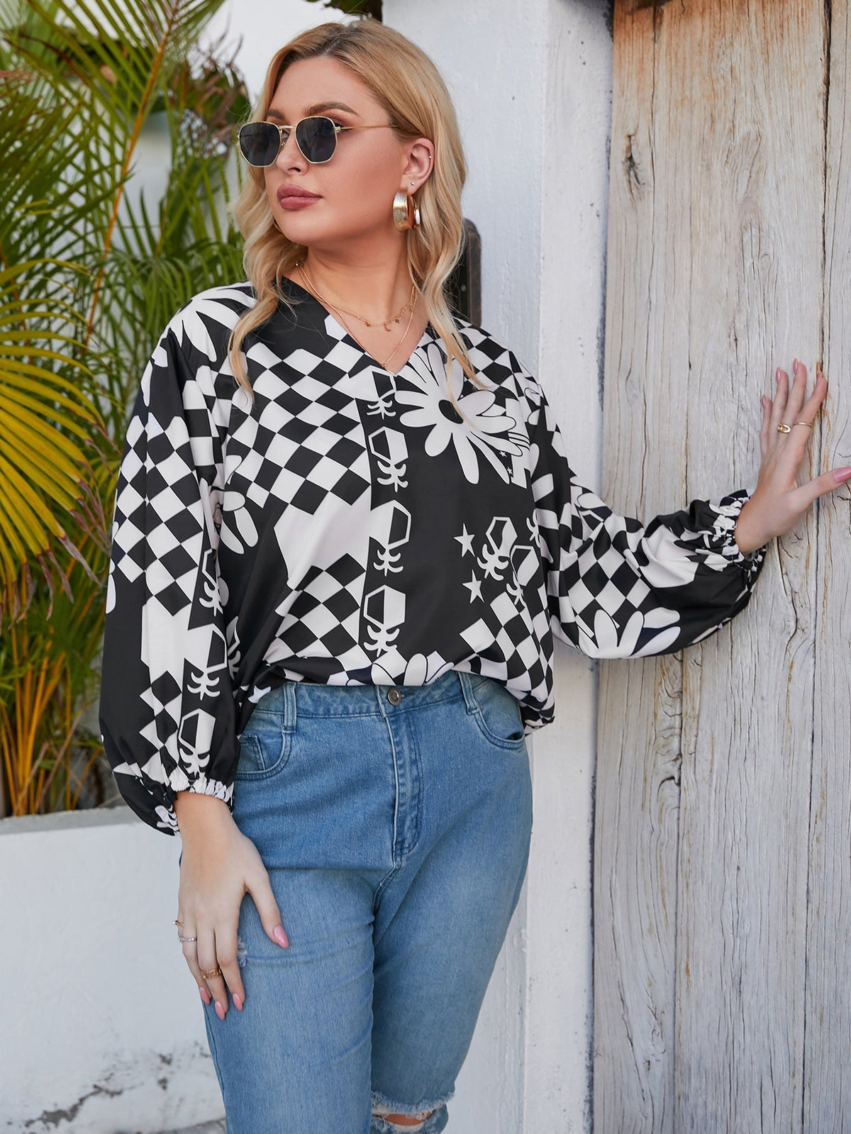 Plus-size women's lantern sleeve loose geometric print shirt top Sai Feel