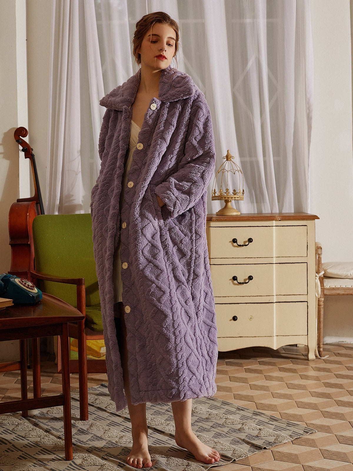 Pocket Patched Hooded Flannel Sleep Robe Sai Feel