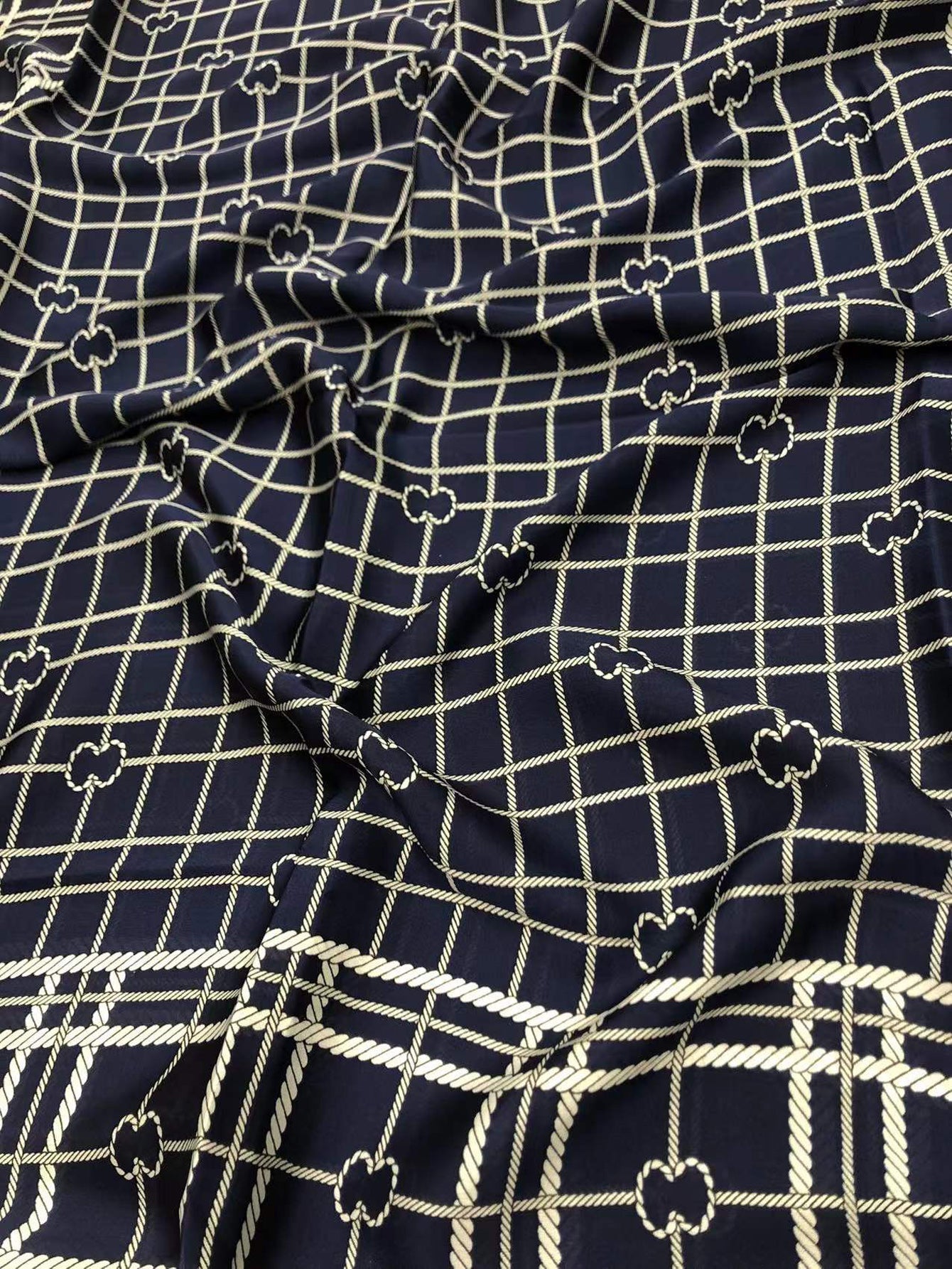 Pure color plaid scar Sai Feel