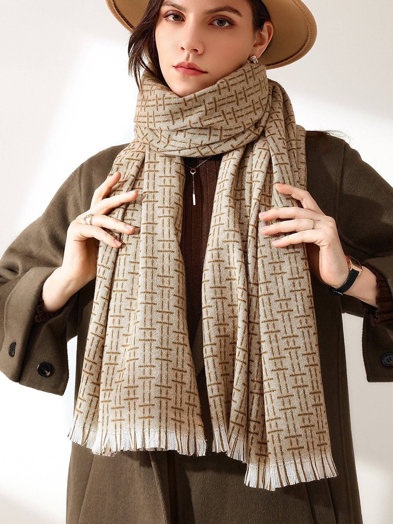 Raw Hem Scarf Sai Feel