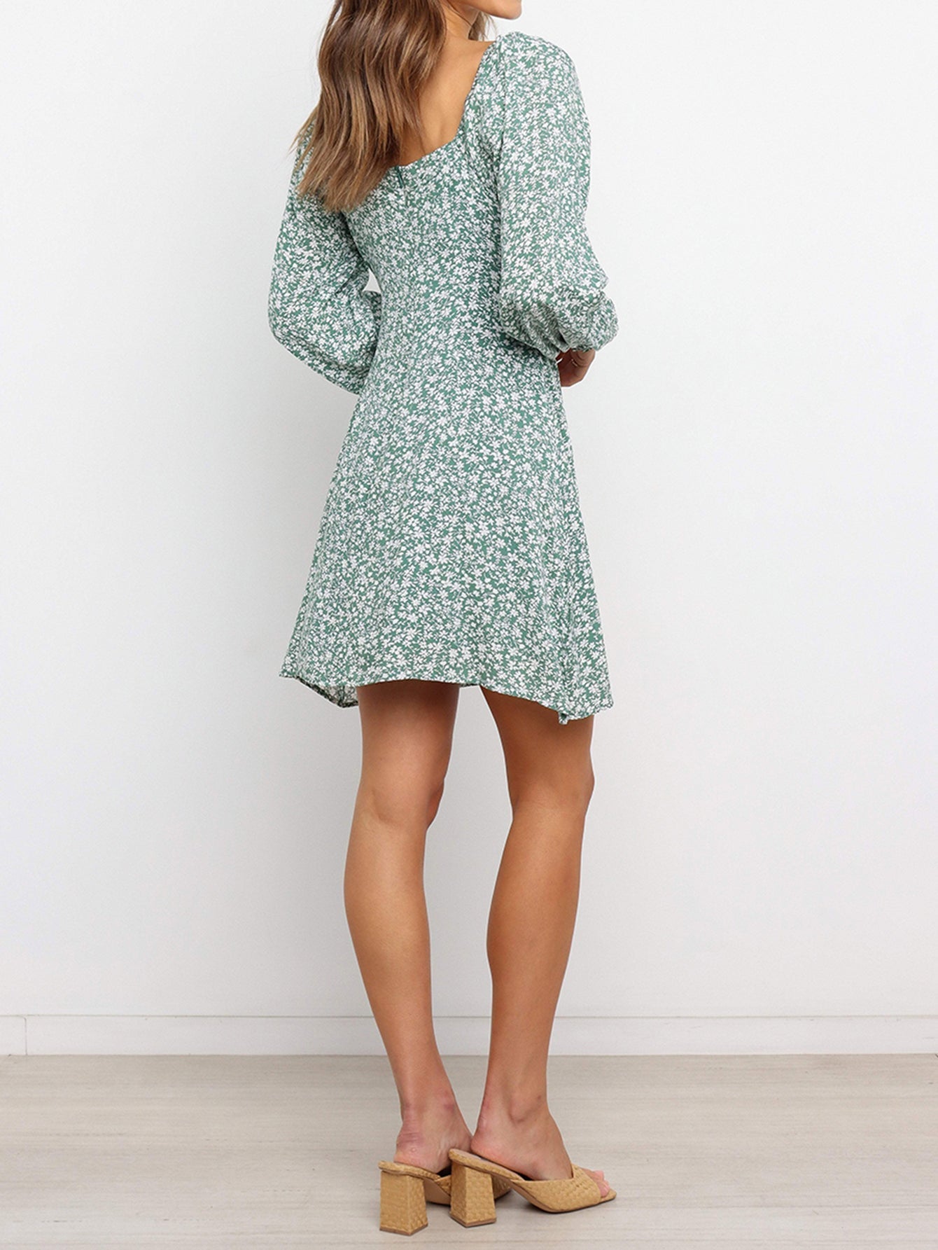 Sexy backless strappy long-sleeve floral dress Sai Feel
