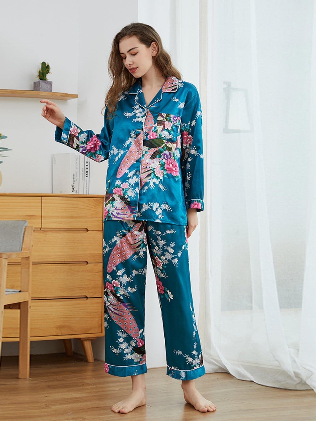 Silky peacock suit sweet home pajamas set Sai Feel