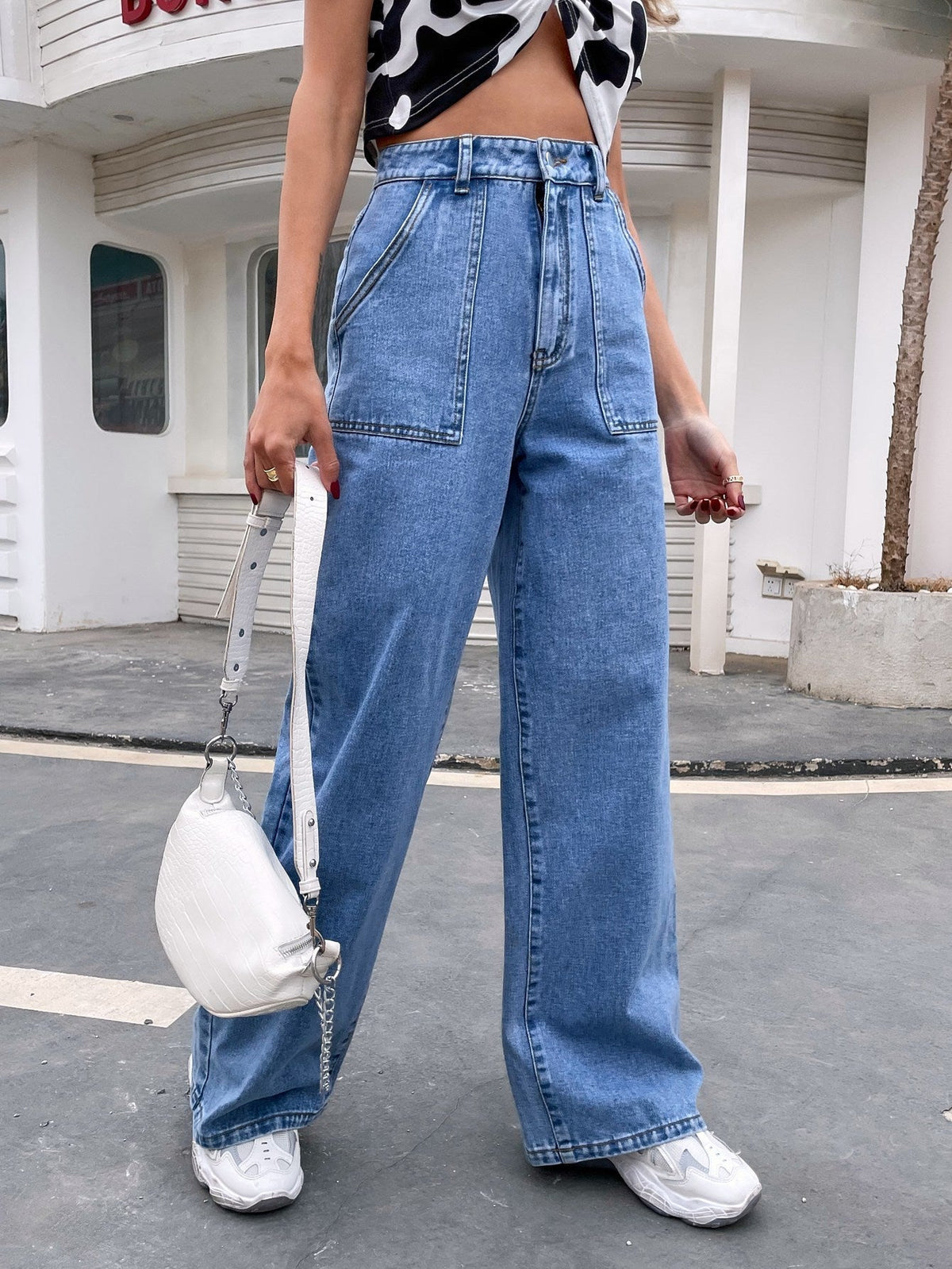 Slant Pocket Wide Leg Jeans Sai Feel