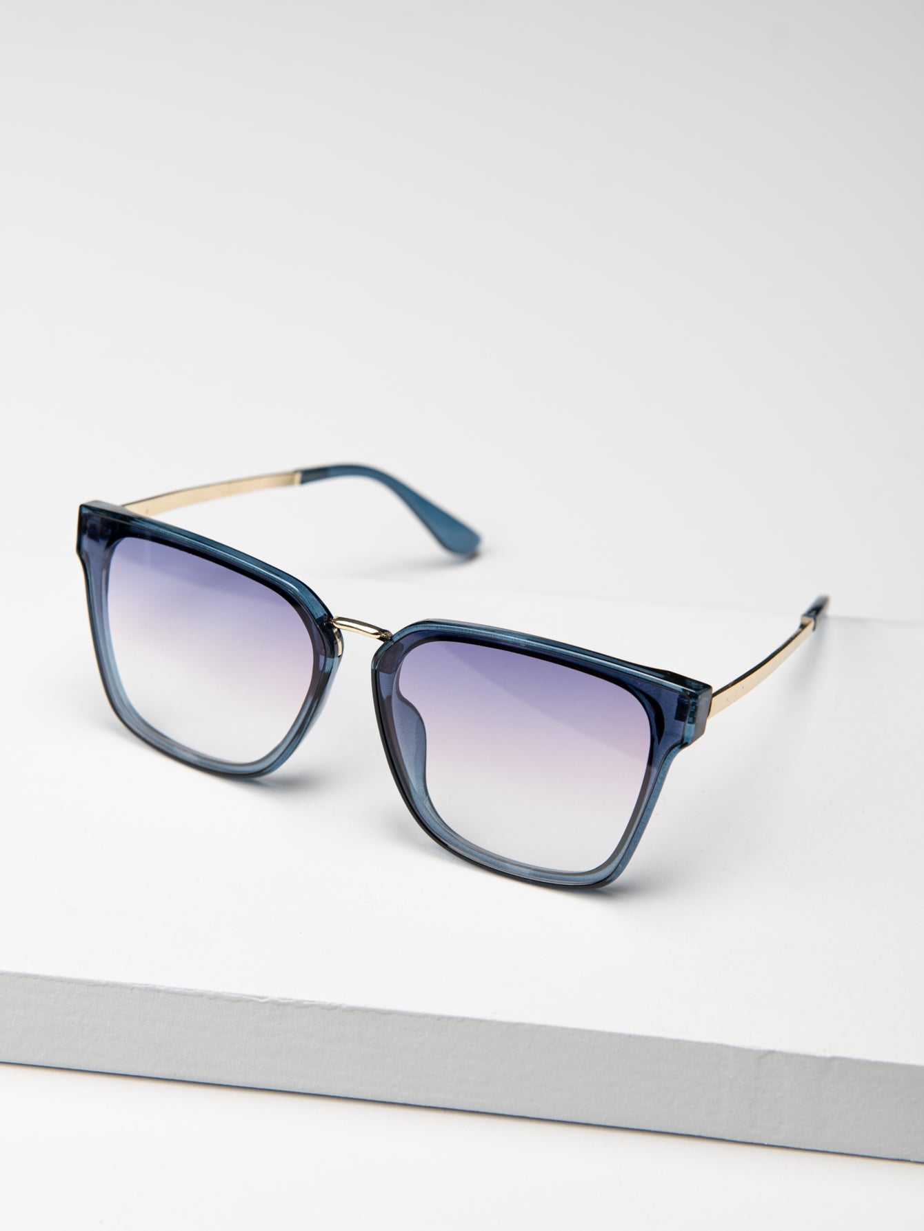 Square Plastic Frame Sunglasses Sai Feel
