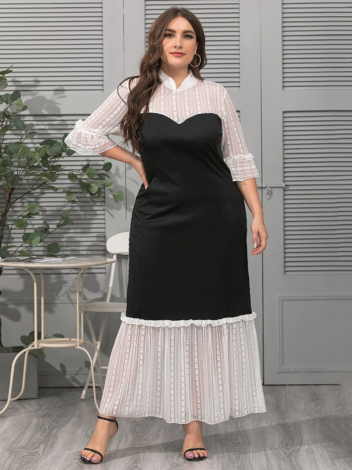 Standing collar lace splicing loose lady temperament dress Sai Feel