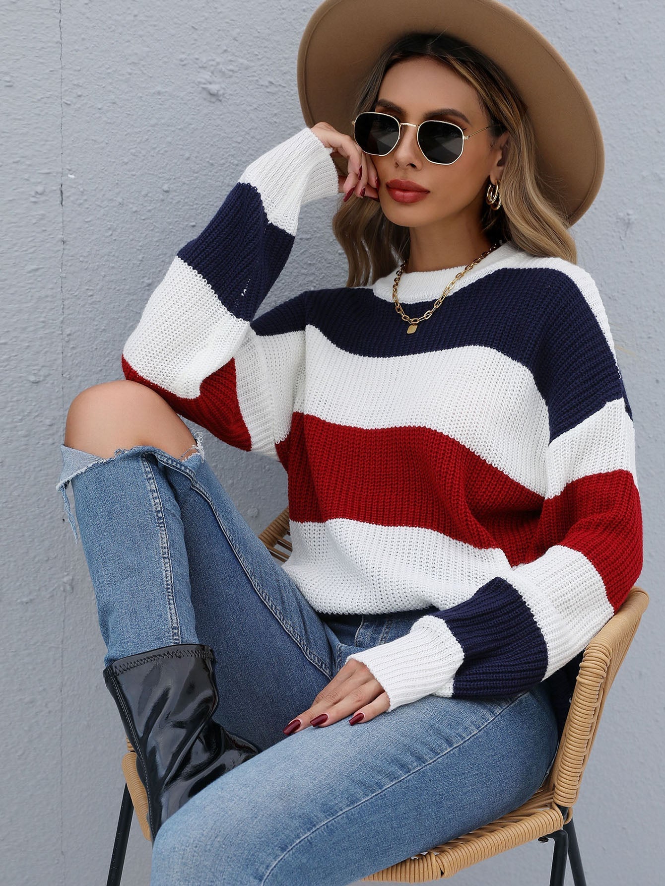 Striped knitted long-sleeved round neck sweater Sai Feel