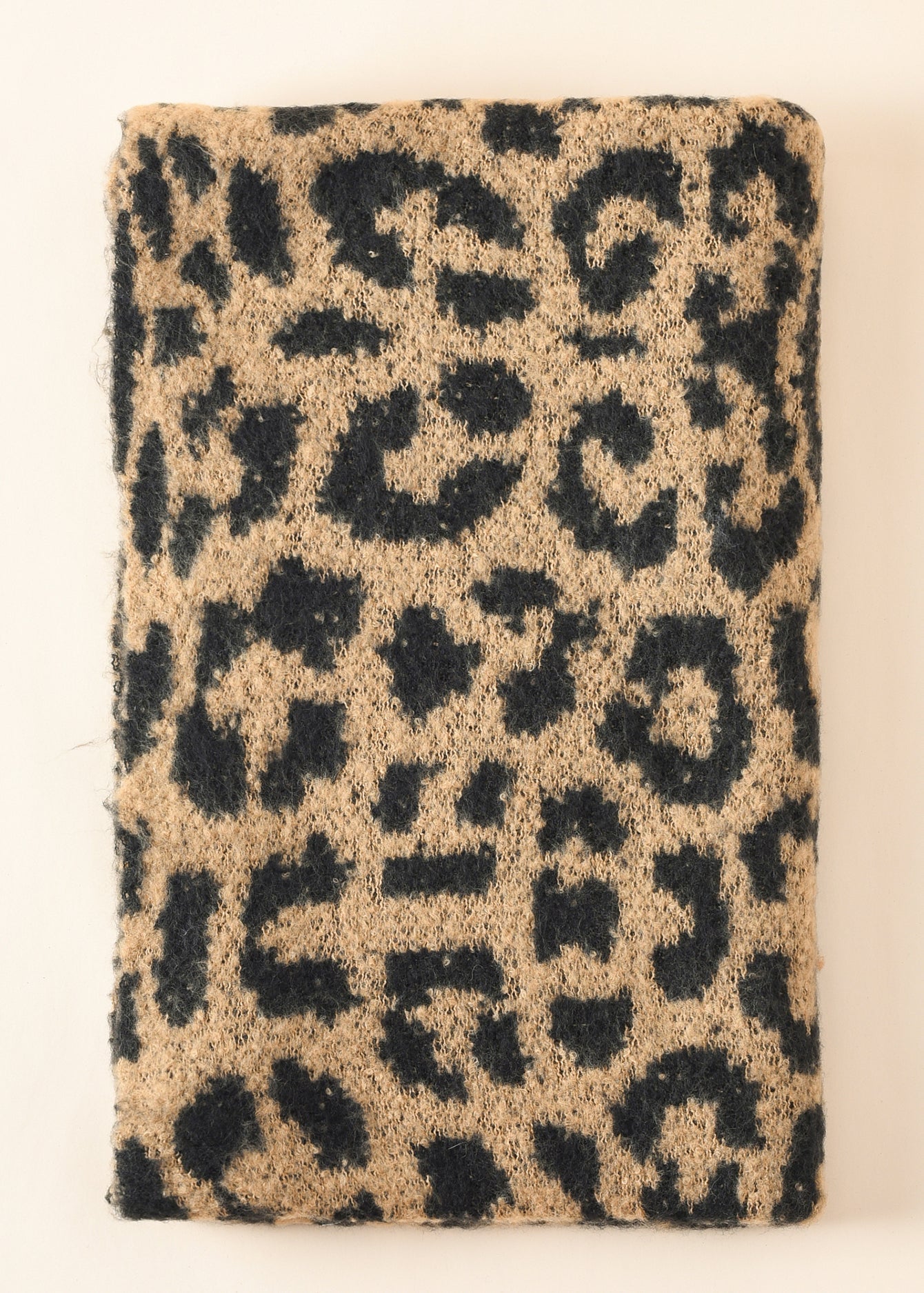 Super Soft Knit Leopard Jacquard Scarf Sai Feel