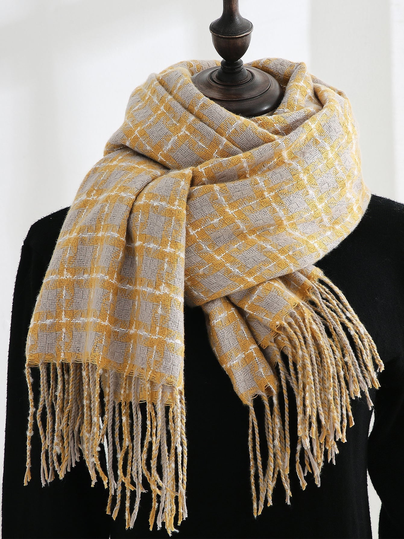 Super Soft Plaid Fringe Scarf Sai Feel