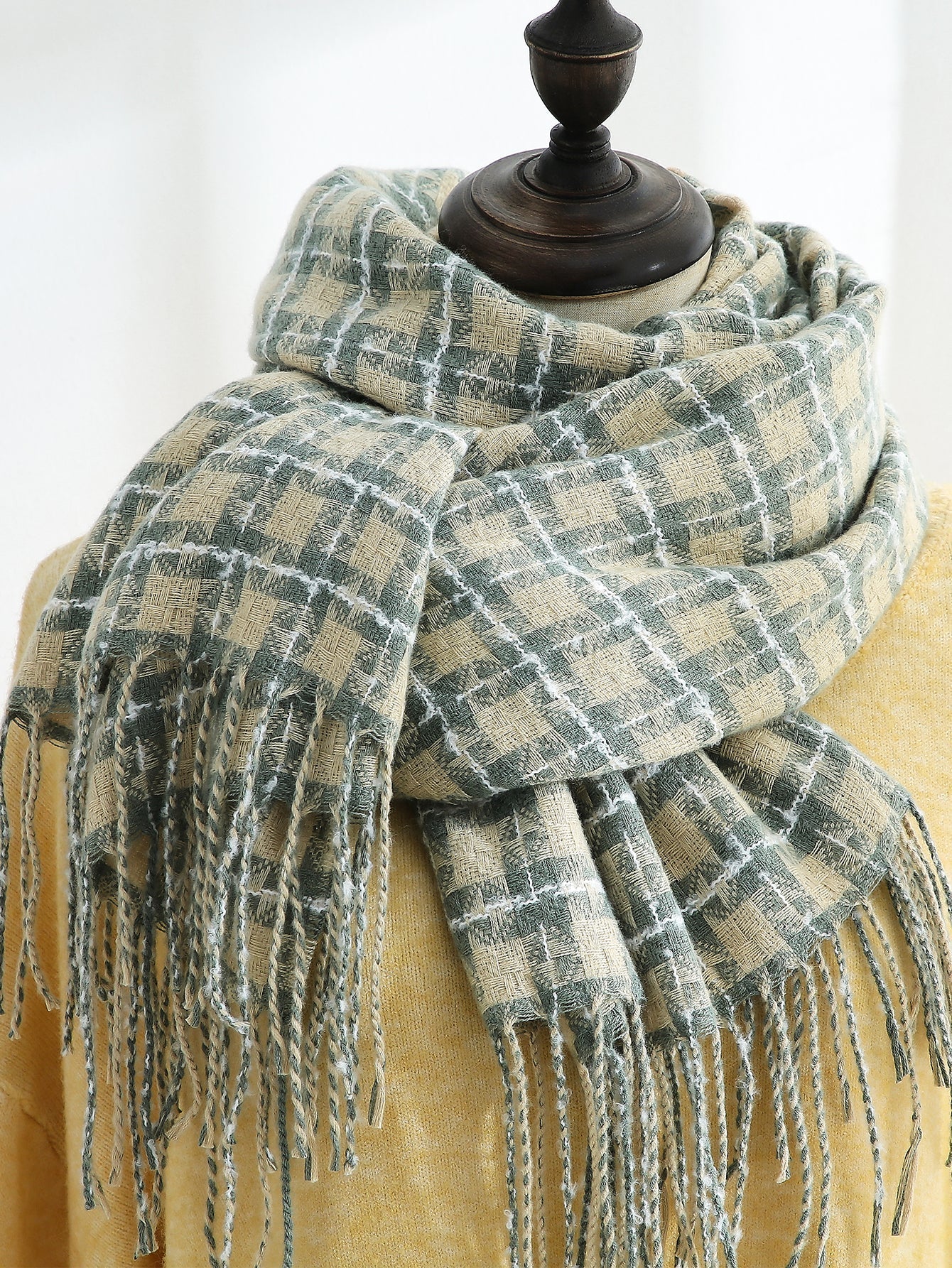 Super Soft Plaid Fringe Scarf Sai Feel