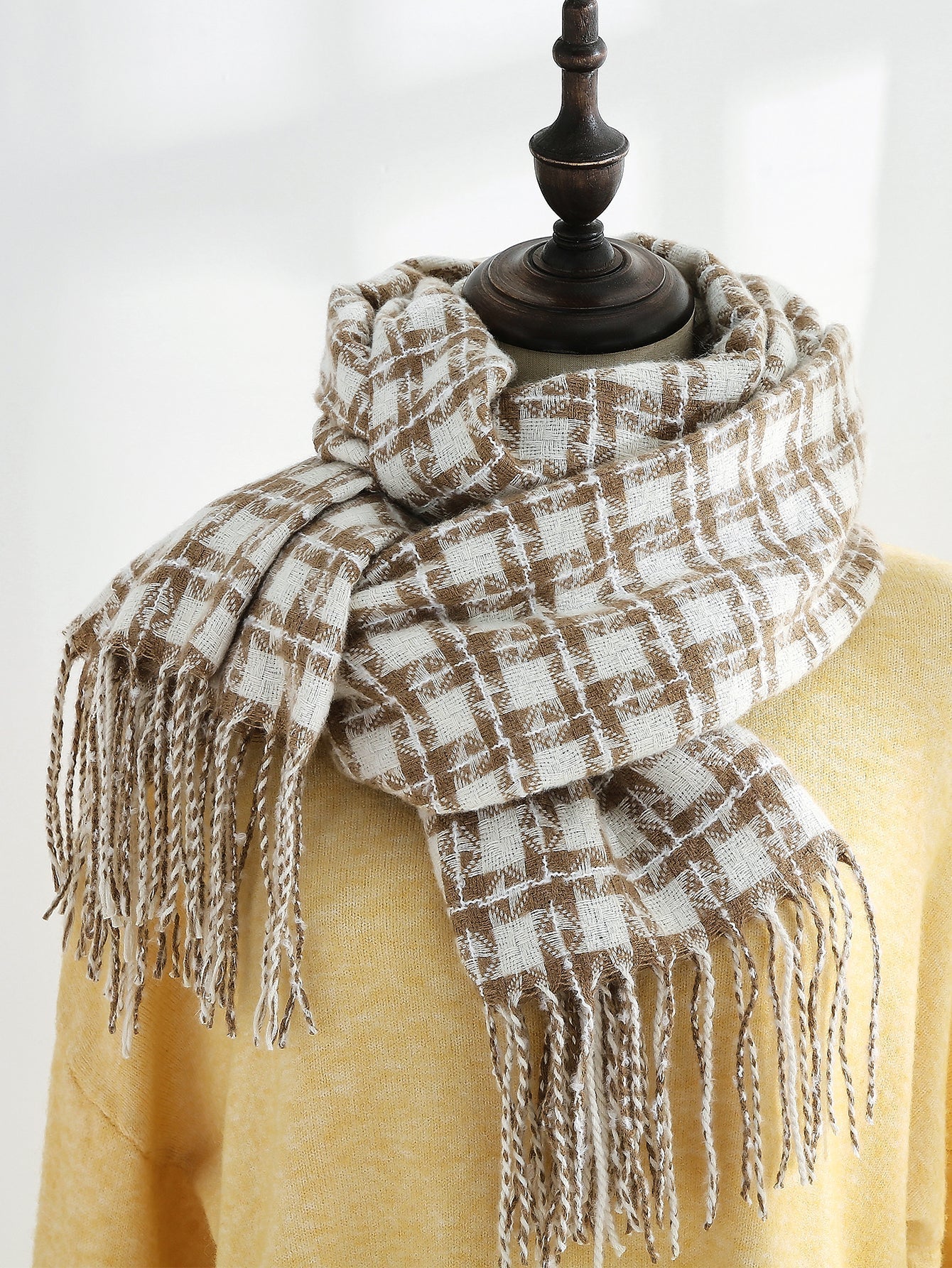 Super Soft Plaid Fringe Scarf Sai Feel