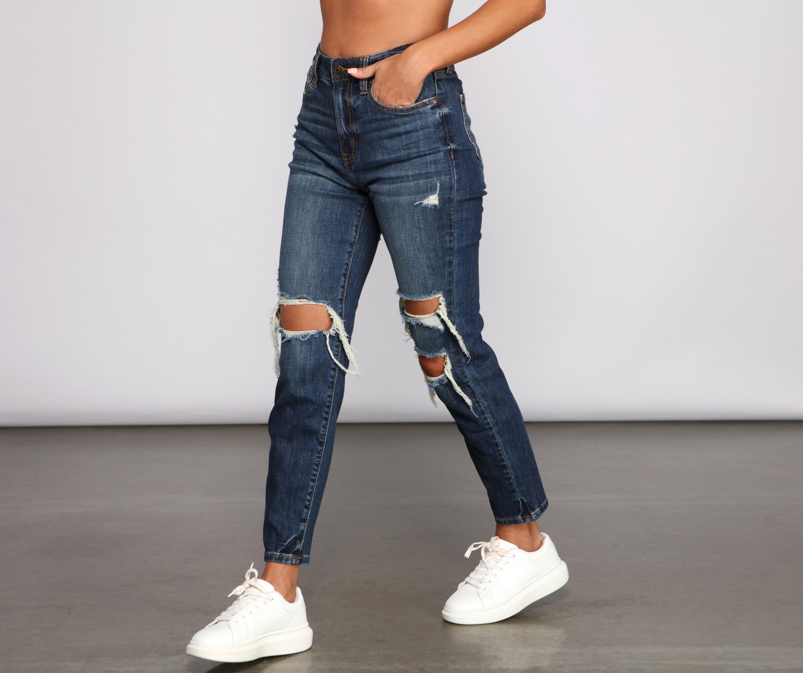 Tobi High Rise Destructed Mom Jeans Sai Feel