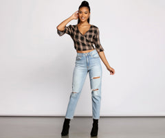 Tobi Super High Rise Cropped Mom Jeans Sai Feel