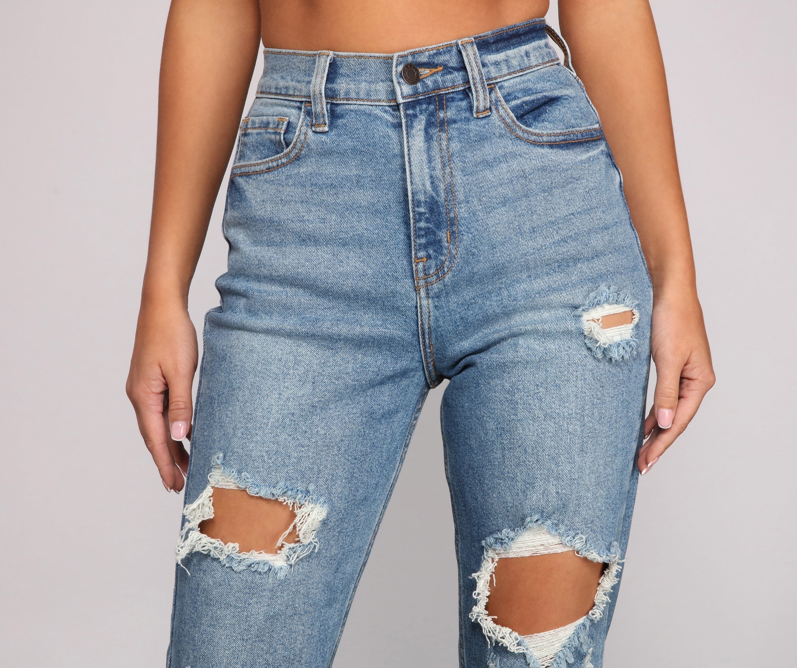 Totally Destructed Cuffed Mom Jeans Sai Feel