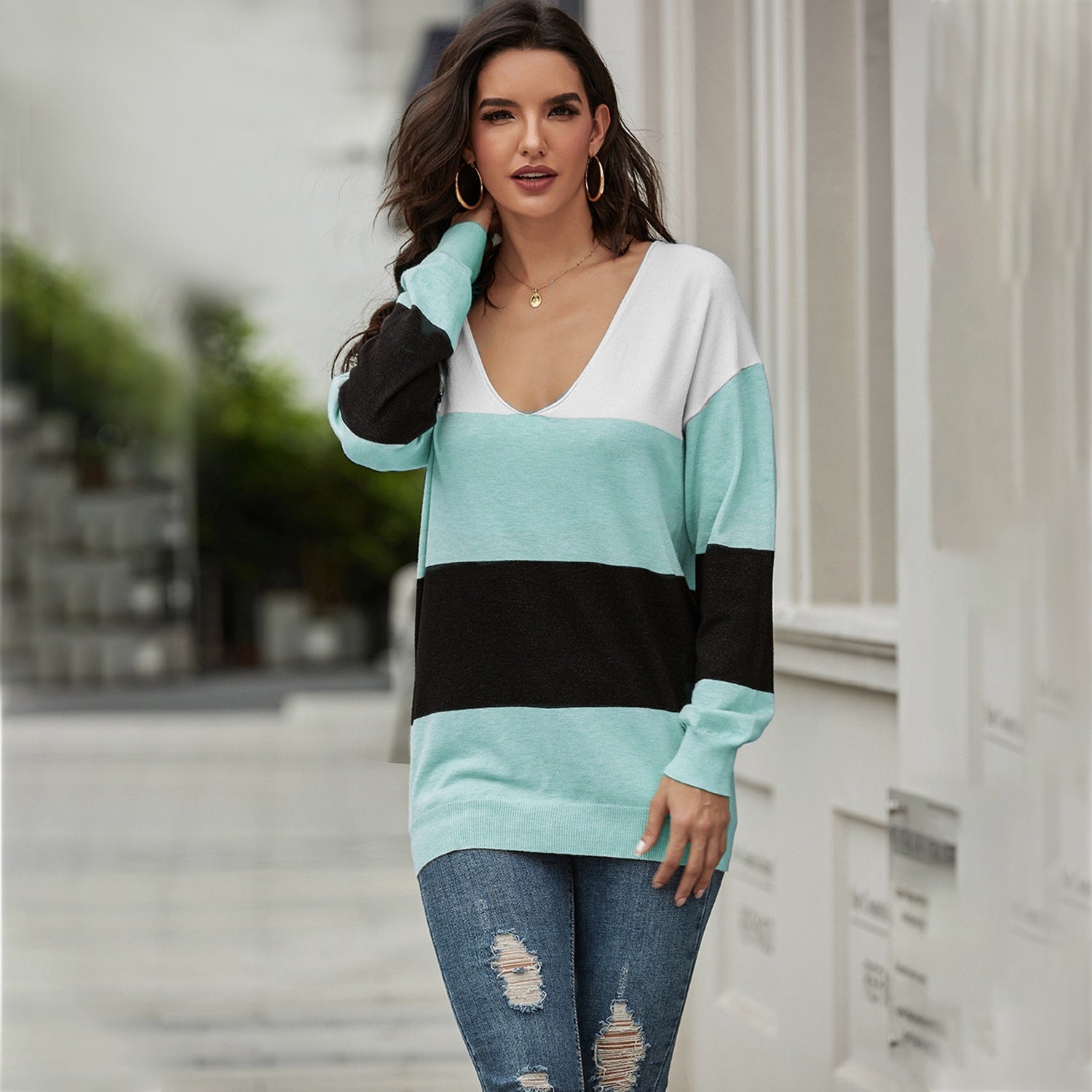 Trendy Loose-Fit Color-Block Sweater Sai Feel