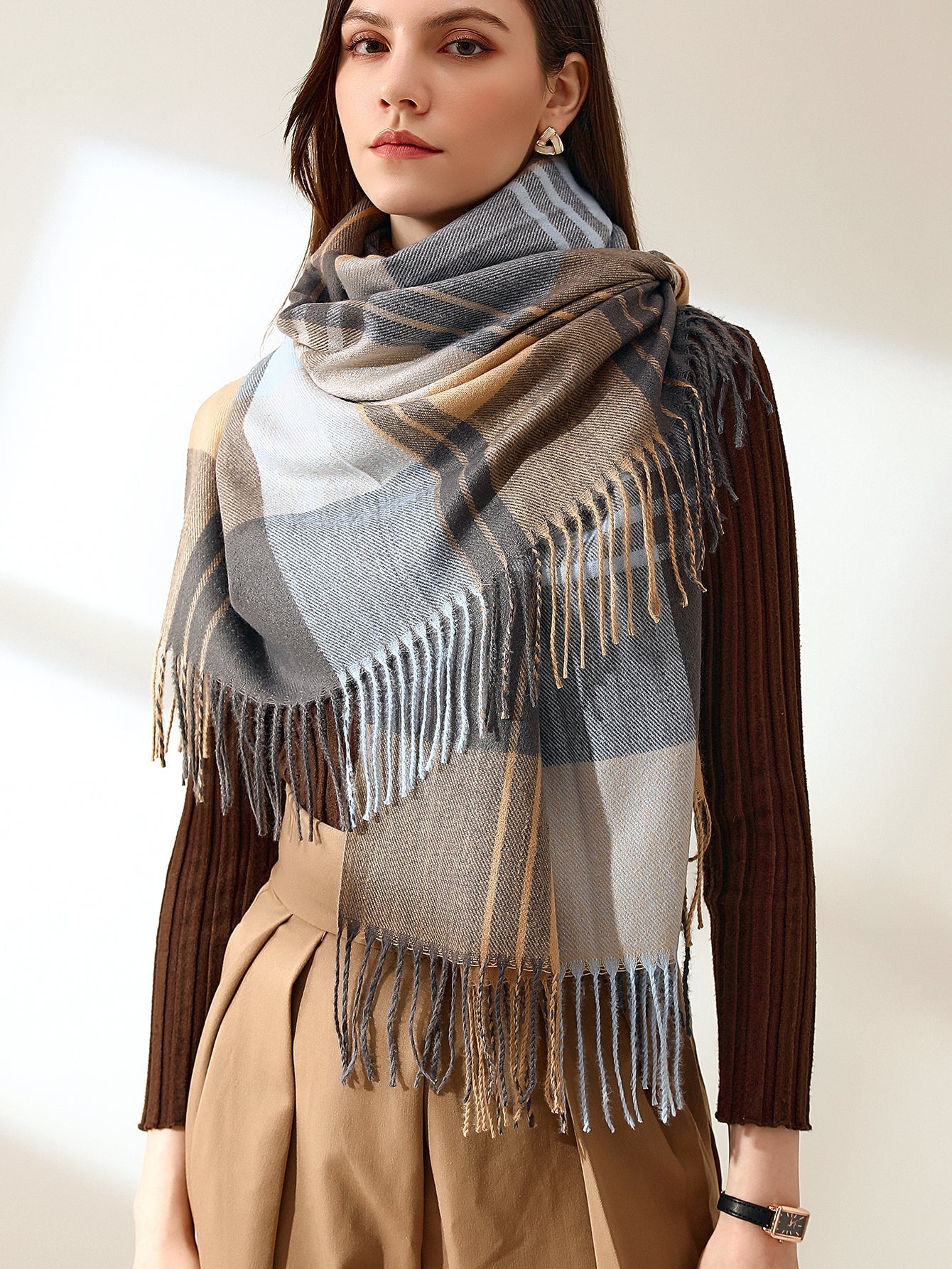 Tricolor Plaid Fringe Hem Scarf Sai Feel