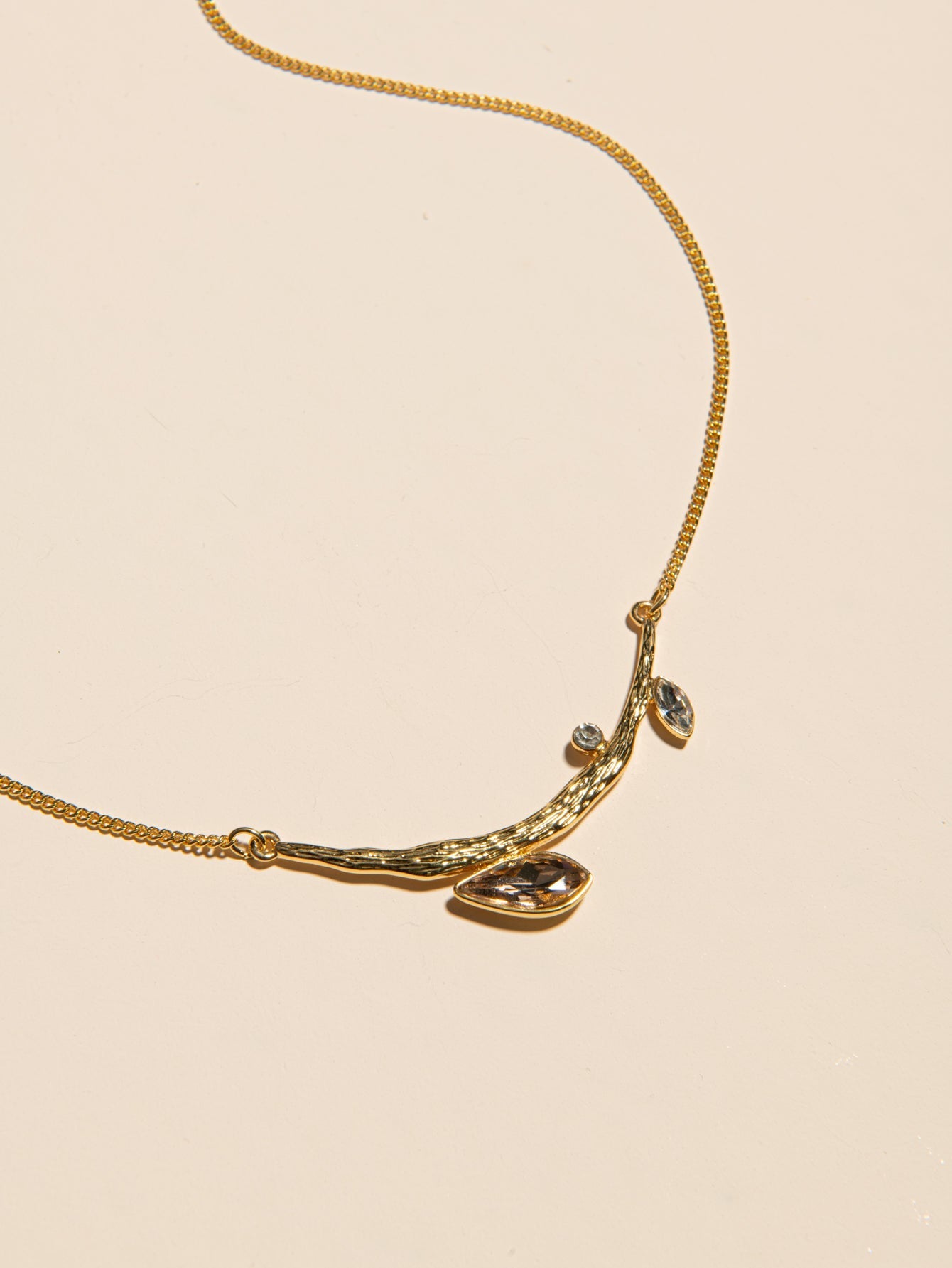 Trunk Zirconia Decorate Necklace Sai Feel