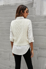 V-neck cable knit vest Sai Feel