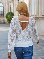 V-neck lace backless sexy long-sleeved white T-shirt Sai Feel