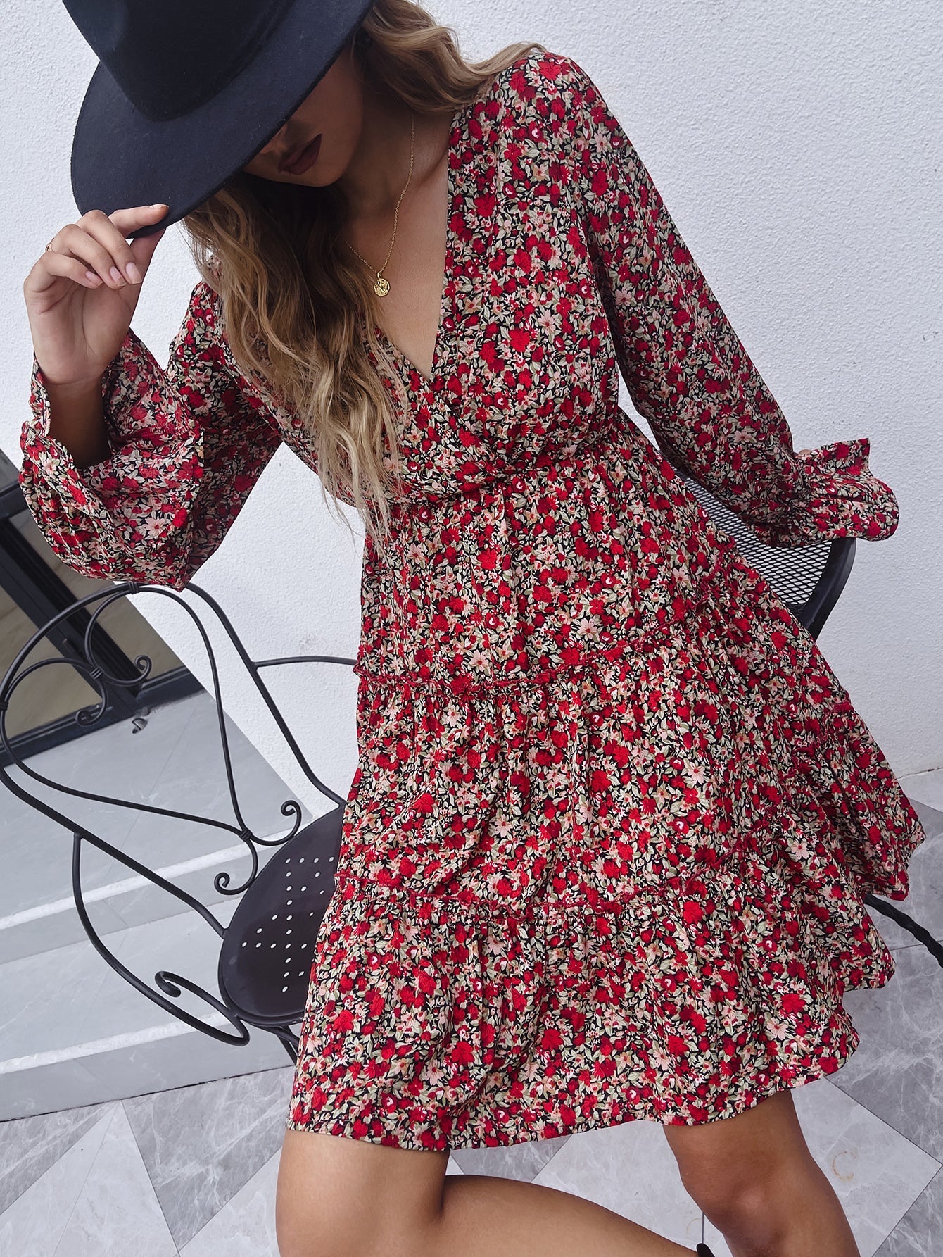 V-neck red floral mid-length casual long-sleeved dress Sai Feel