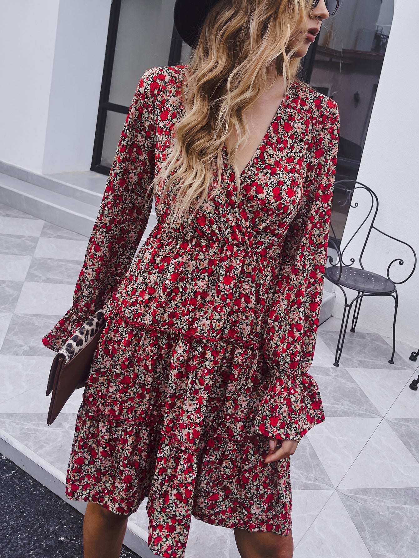 V-neck red floral mid-length casual long-sleeved dress Sai Feel