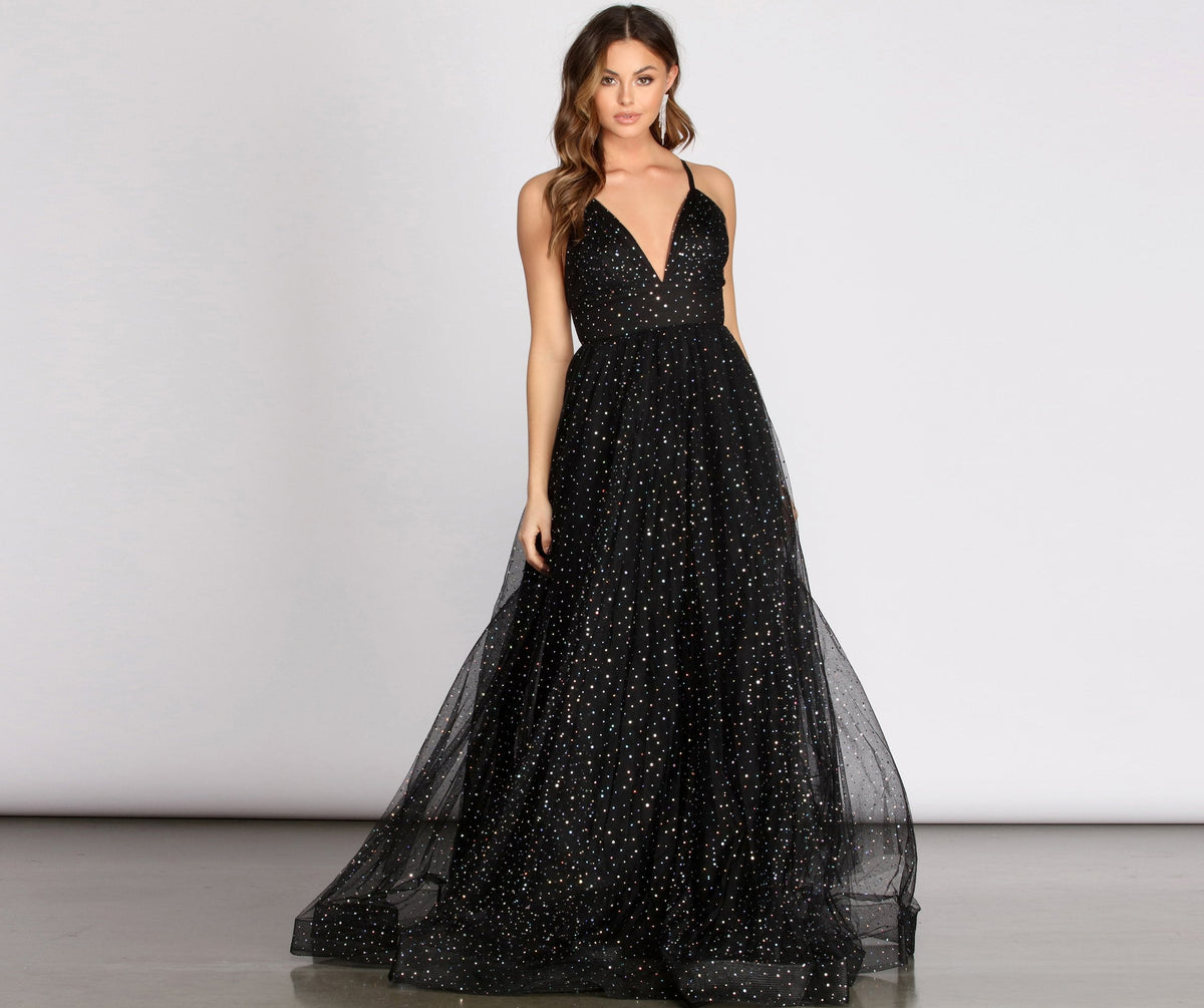 Vanessa V Neck Tulle Gown Sai Feel