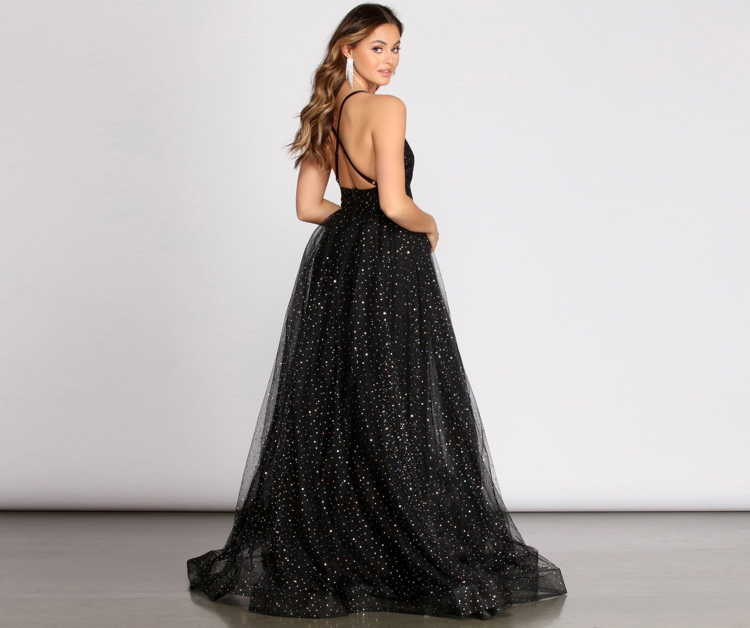 Vanessa V Neck Tulle Gown Sai Feel