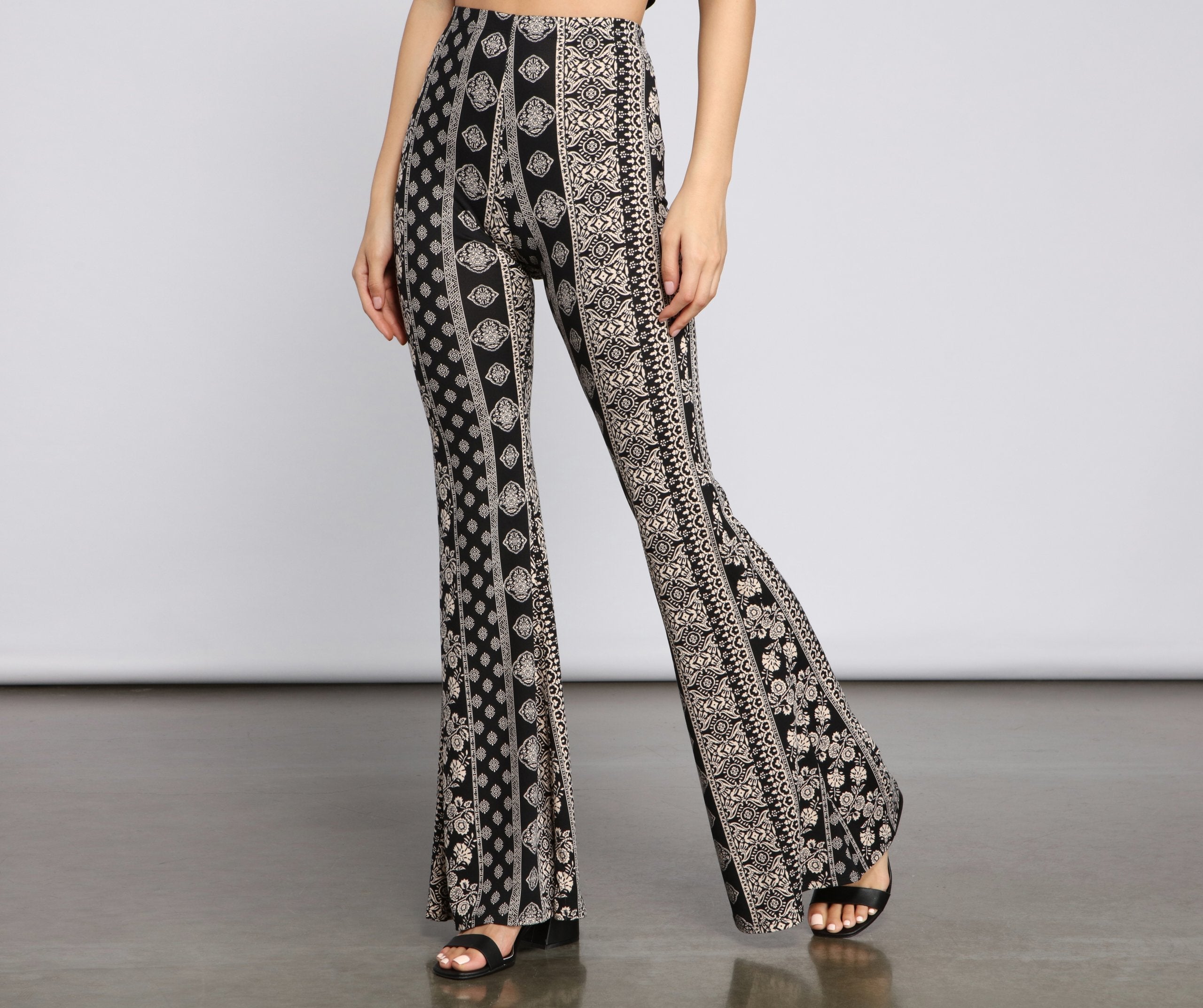 Wanderlust Beauty Flared Pants Sai Feel