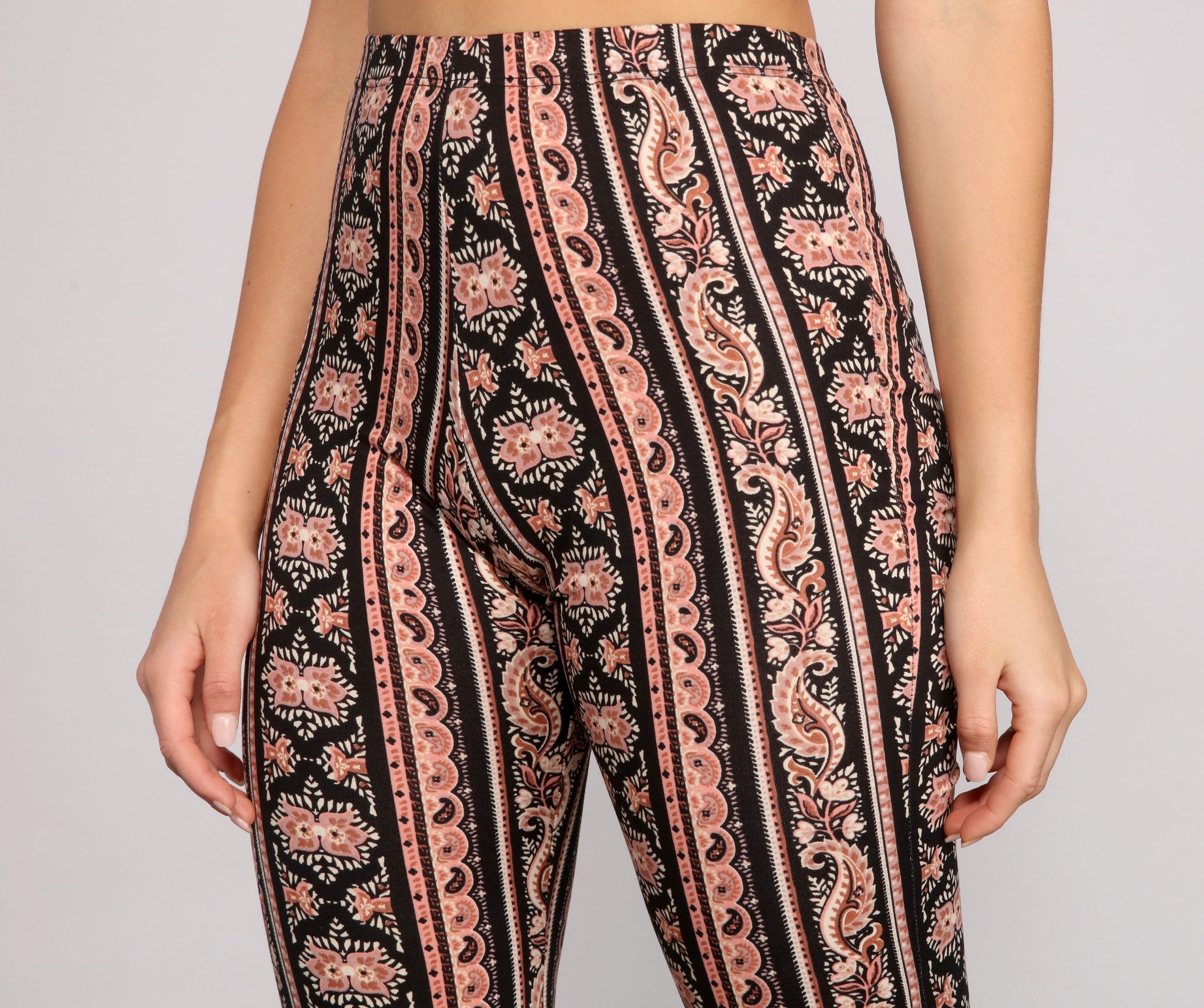 Wanderlust Beauty Flared Pants Sai Feel