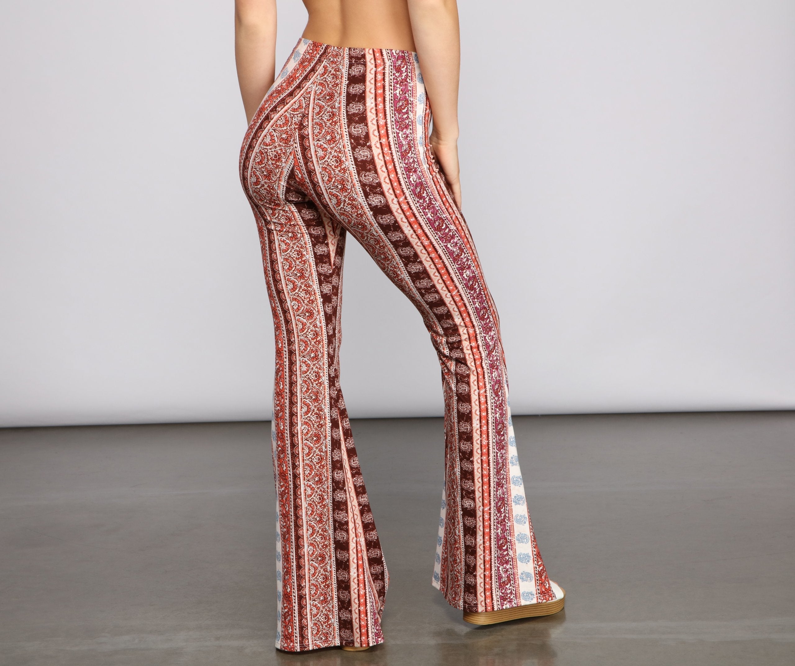 Wanderlust Beauty Flared Pants Sai Feel