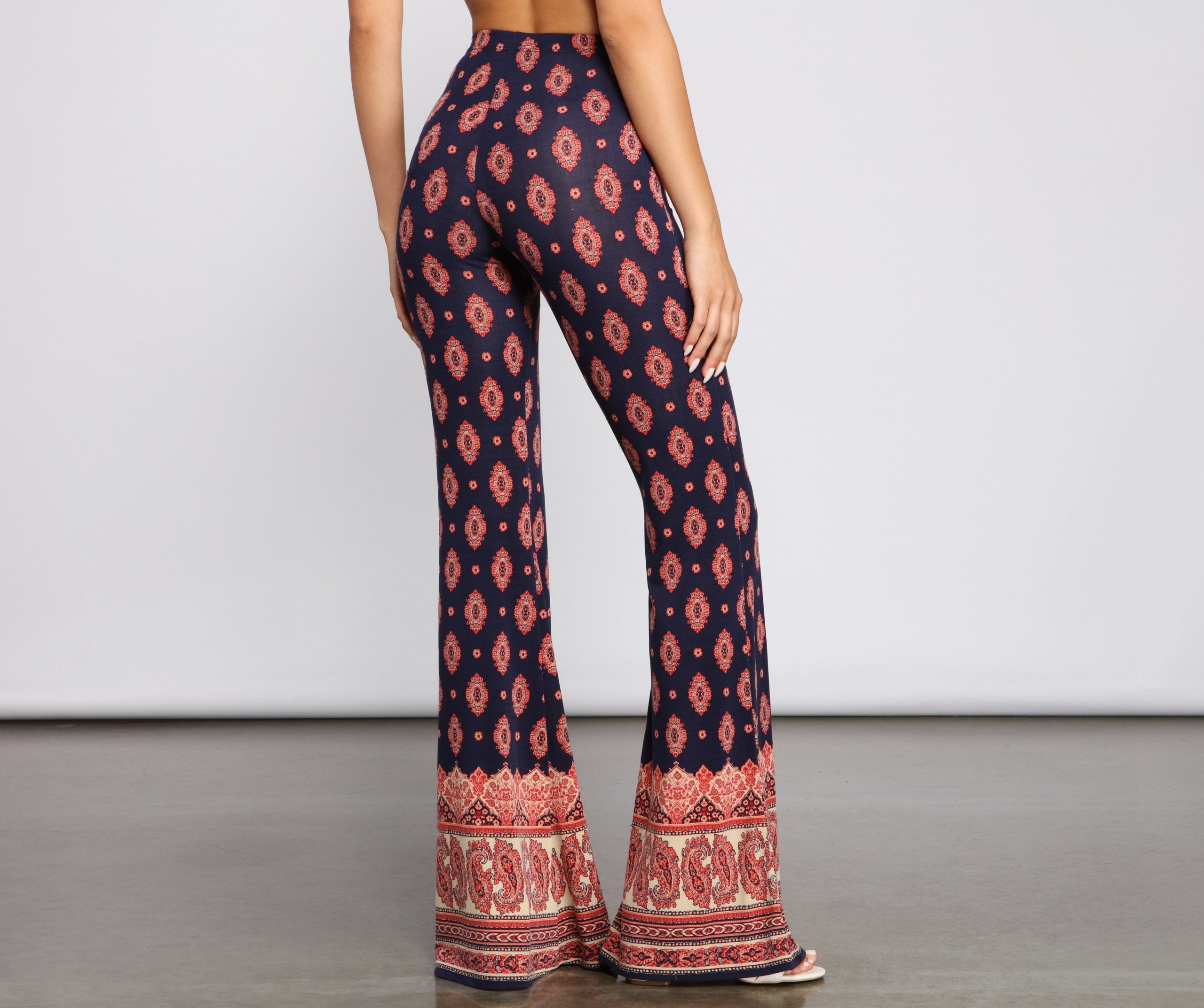 Wanderlust Beauty Flared Pants Sai Feel