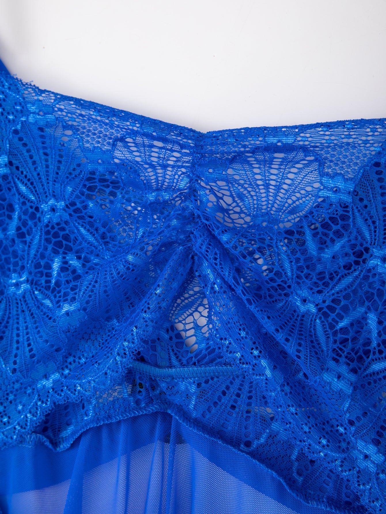 Woman's Sexy Charming Lingerie Sleep Dress Short Pajamas Lace Fabric Back Opening Suspender Skirt Sai Feel