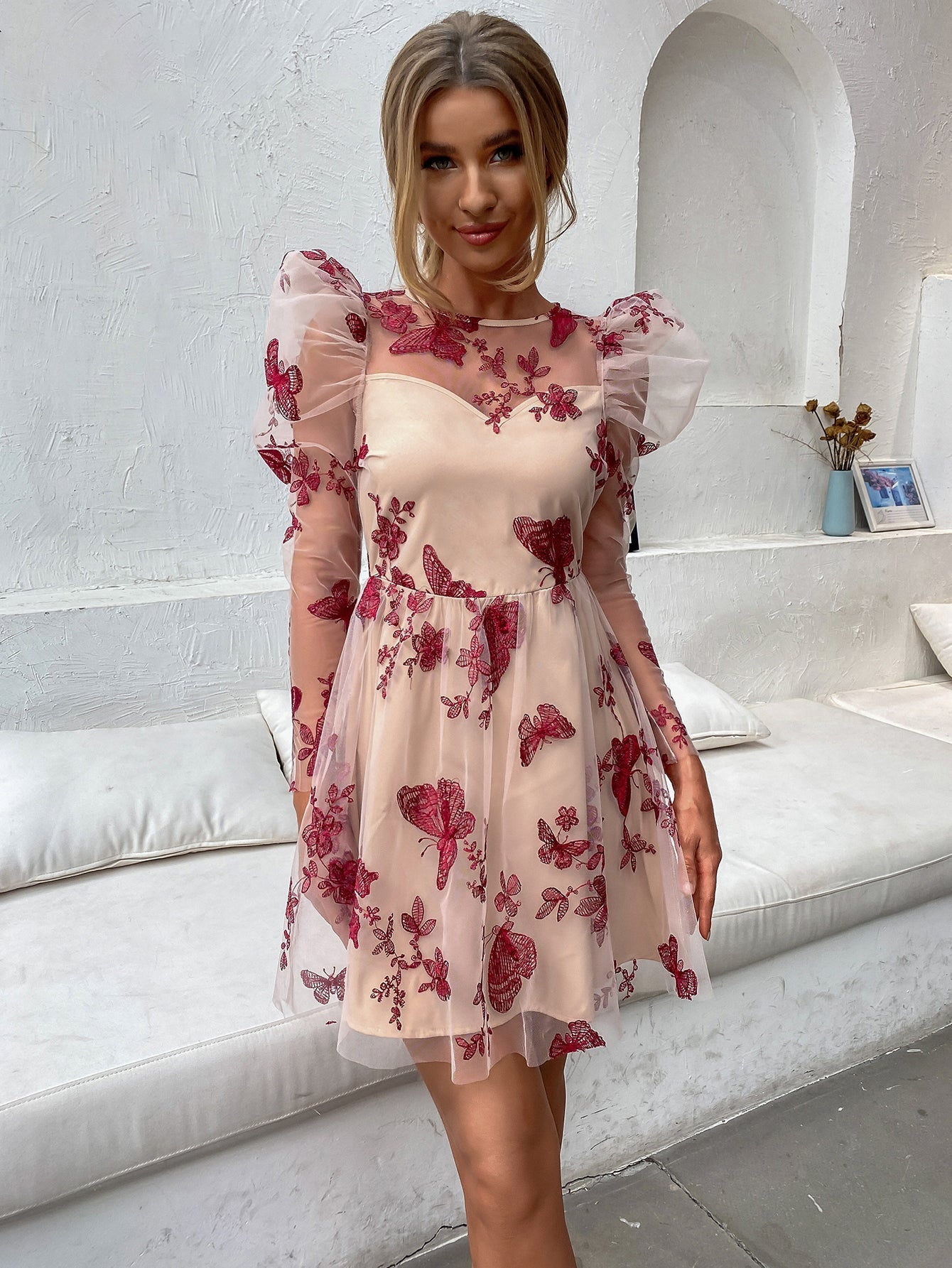 Women Fashion See Through sexy butterfly dot embroidery lace dress short skirt Gigot sleeve dress - M / Red Women Fashion See Through sexy butterfly dot embroidery lace dress short skirt Gigot sleeve dress - M / Red