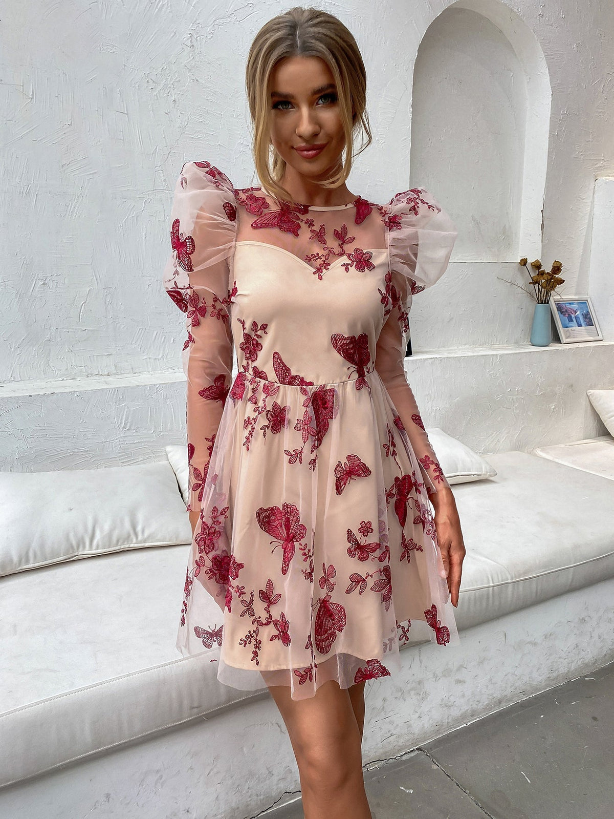 Women Fashion See Through sexy butterfly dot embroidery lace dress short skirt Gigot sleeve dress Sai Feel