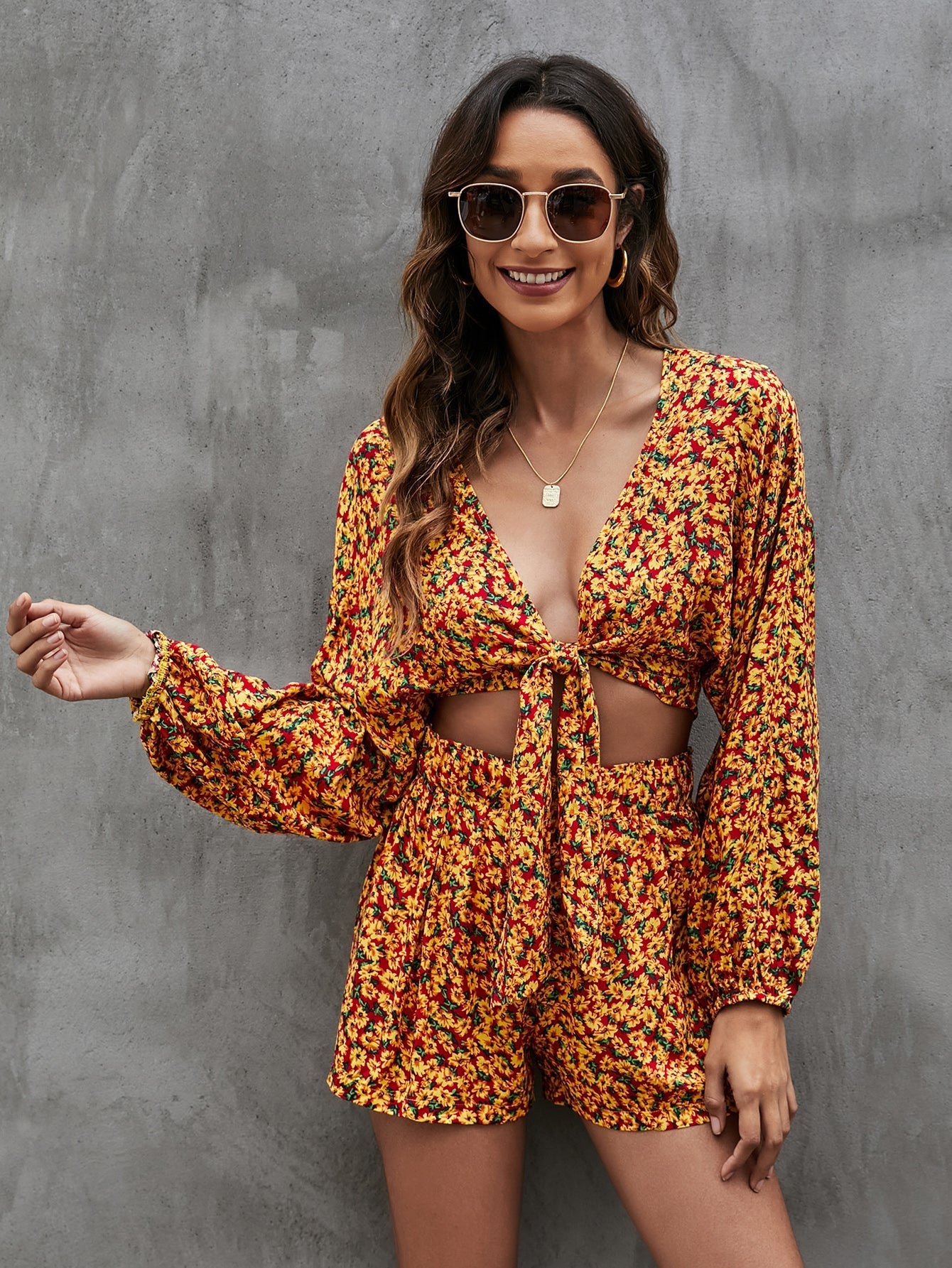 Women Floral Print Set Long Sleeve Deep V Neck Bow Front and Shorts Suit Sai Feel