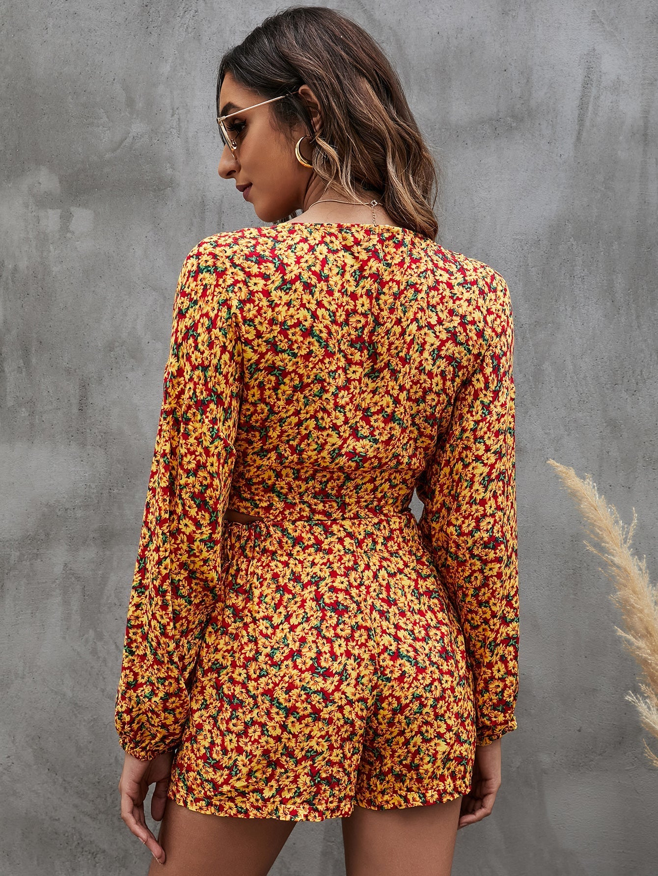 Women Floral Print Set Long Sleeve Deep V Neck Bow Front and Shorts Suit Sai Feel