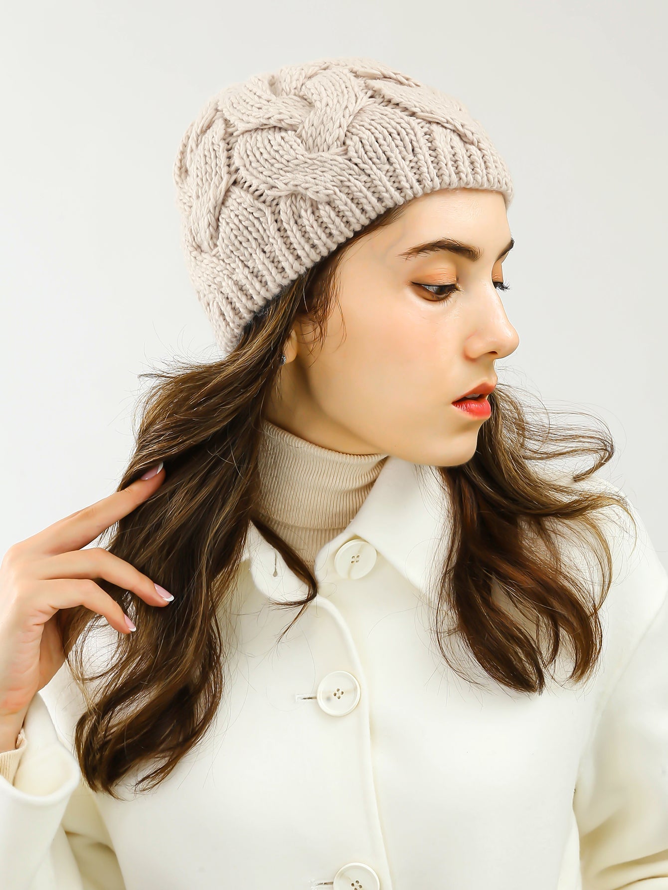 Women's  Coarse shape Twist knit hat Sai Feel