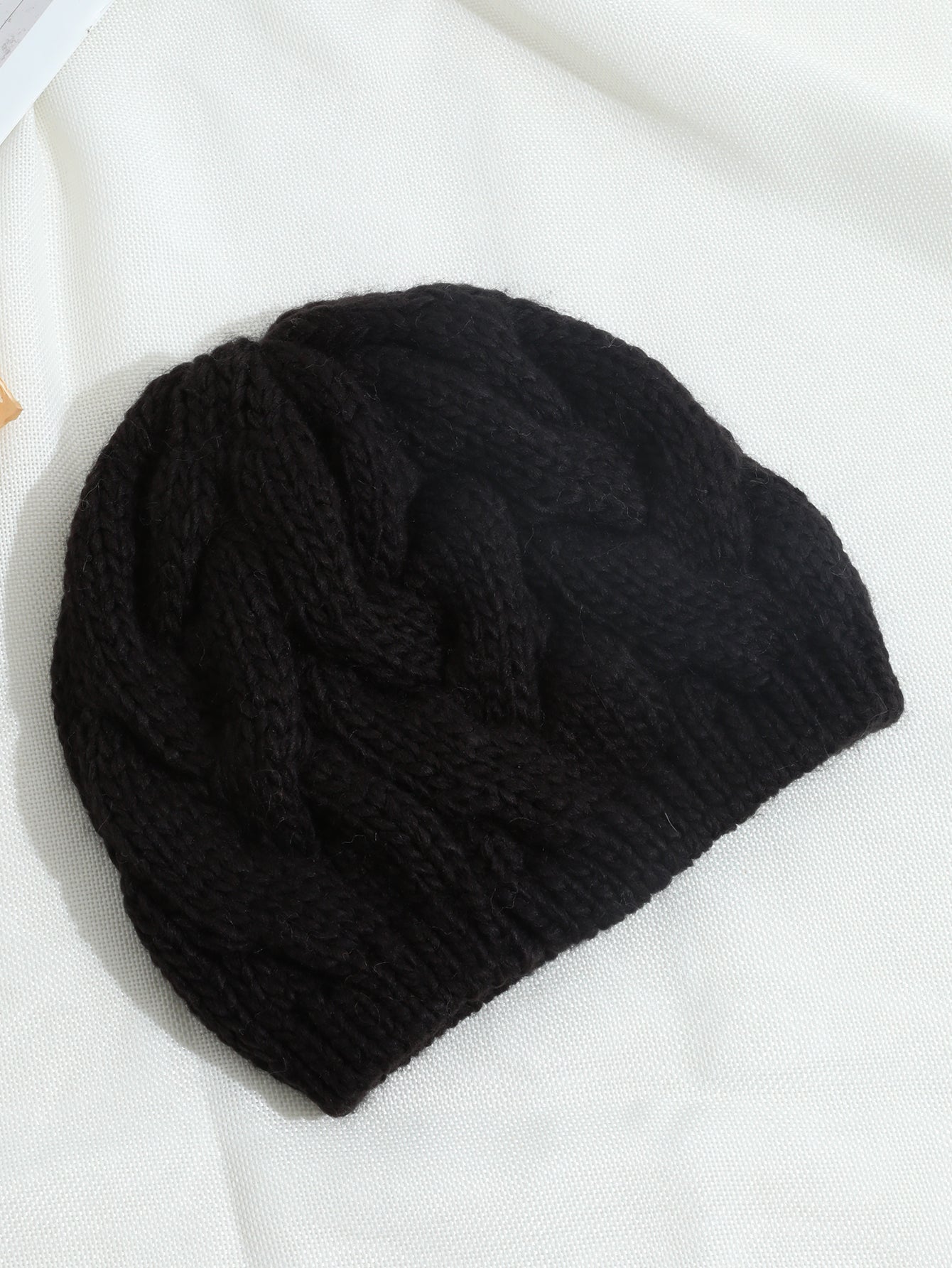Women's  Coarse shape Twist knit hat Sai Feel