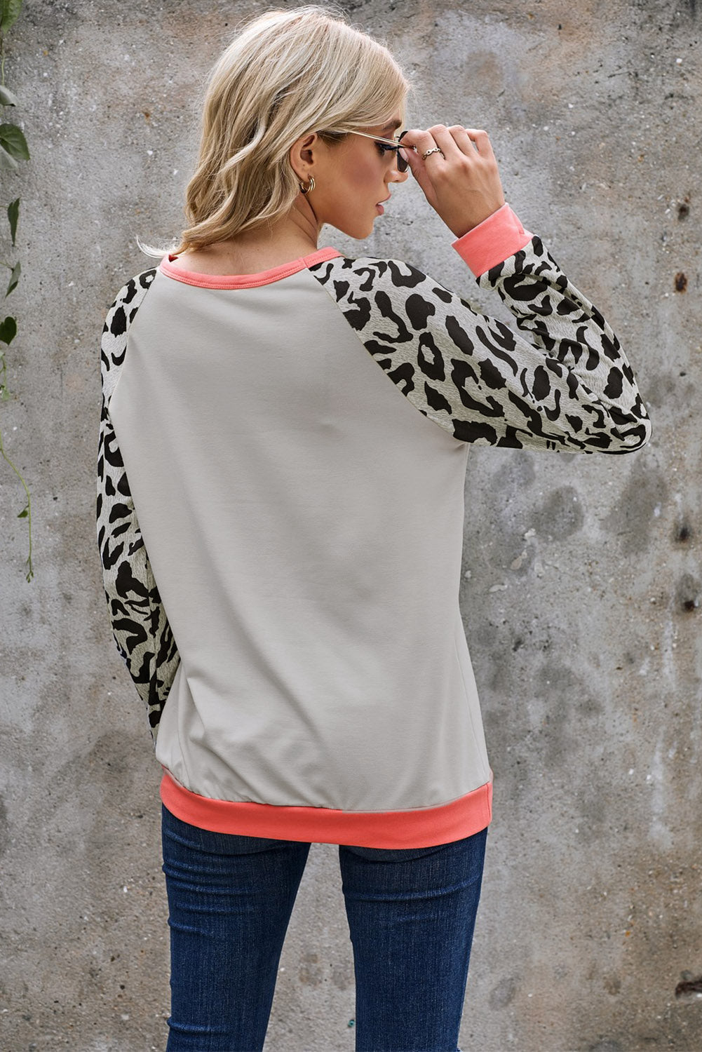 Women's Fashion Leopard Color Block Pullover Long Sleeve Crewneck Sweatshirt Sai Feel