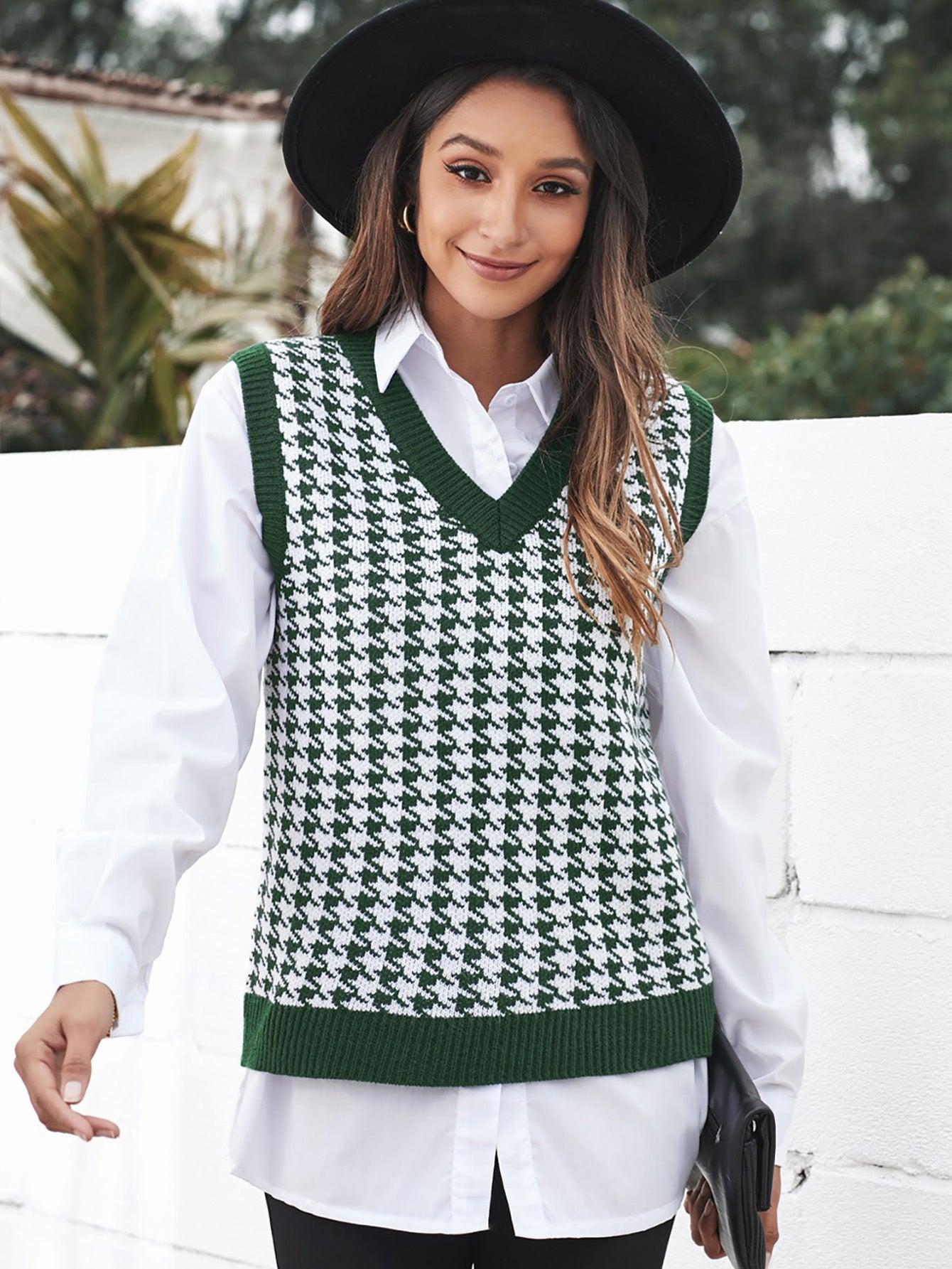 Women's Fashion Preppy Style Knitwear Tank Top V Neck Sleeveless Knitted Sweater Vest Sai Feel